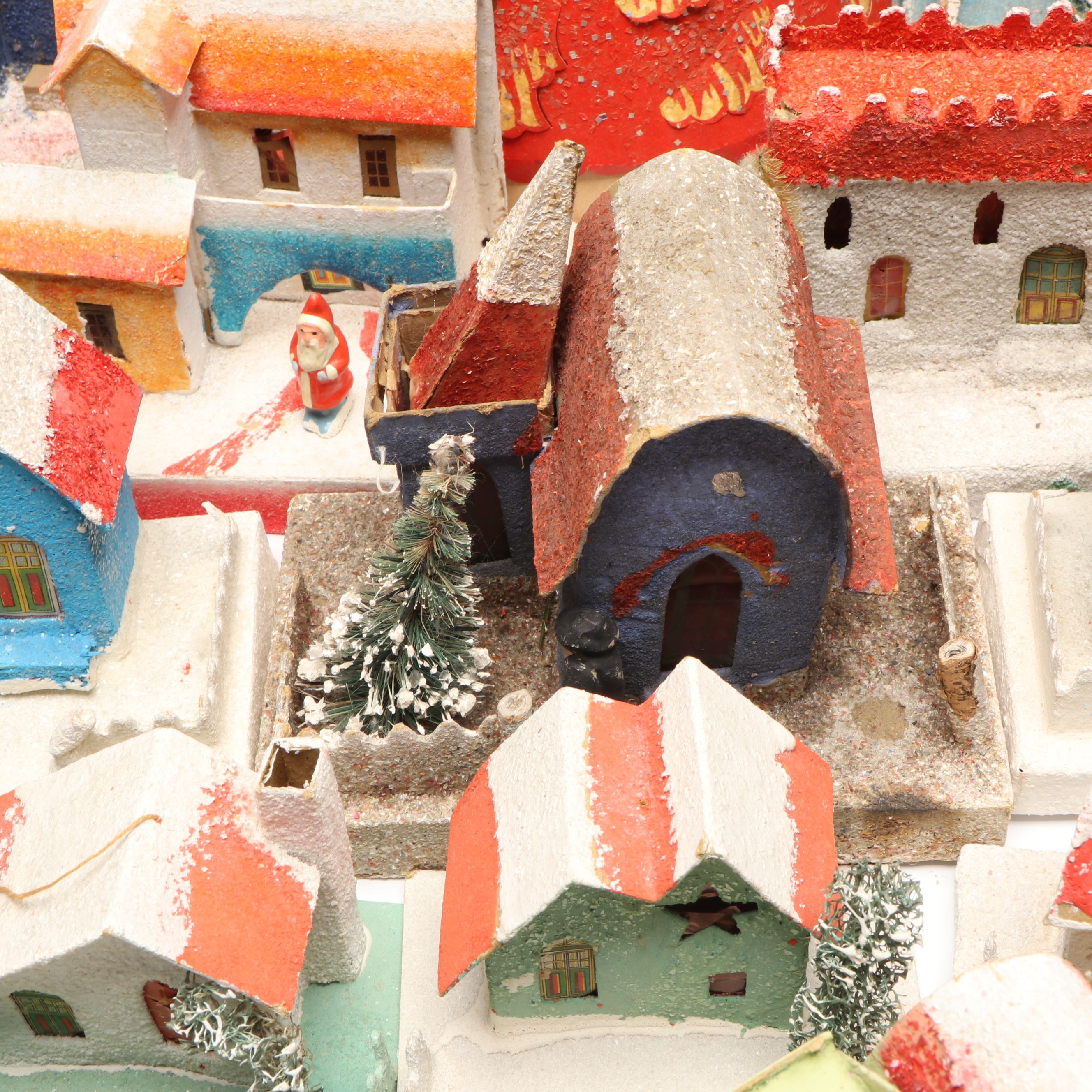 Twinkle-Lite Electric Christmas Scene with Putz Village and Paper Tree Light