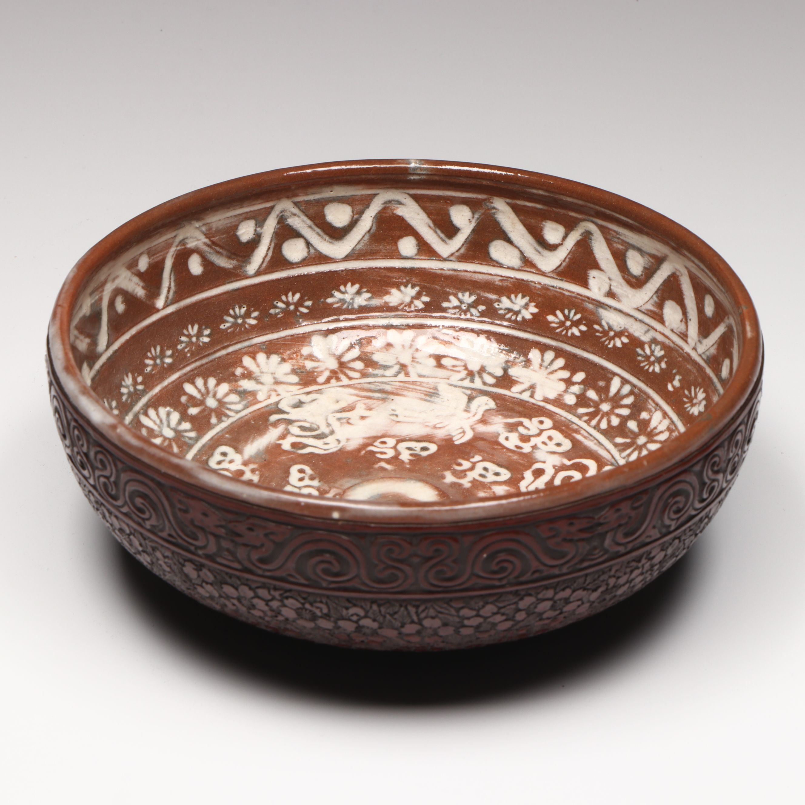 Japanese Toyoraku Horaku Ware Ceramic and Lacquer Bowl
