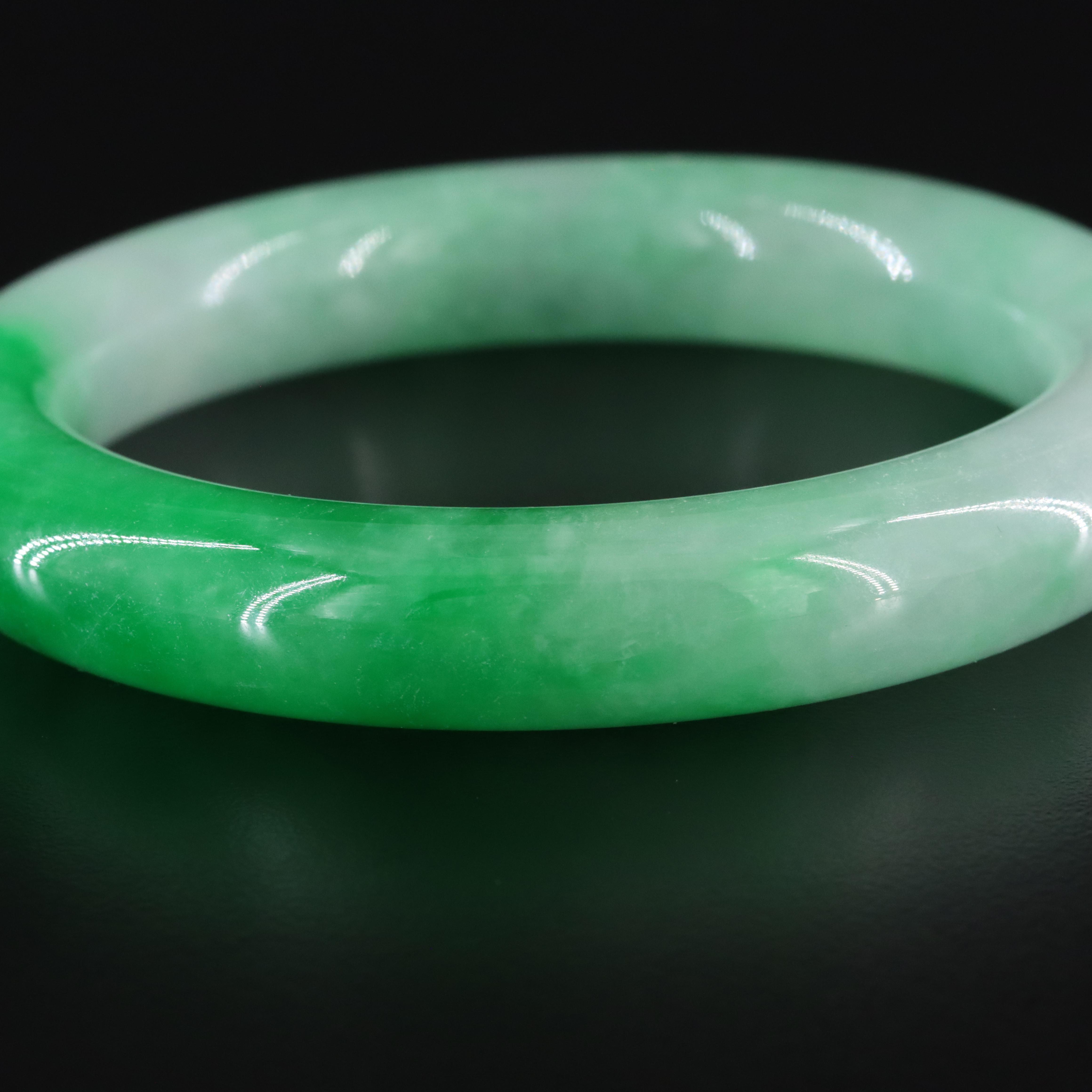 Jadeite Hololith Bangle