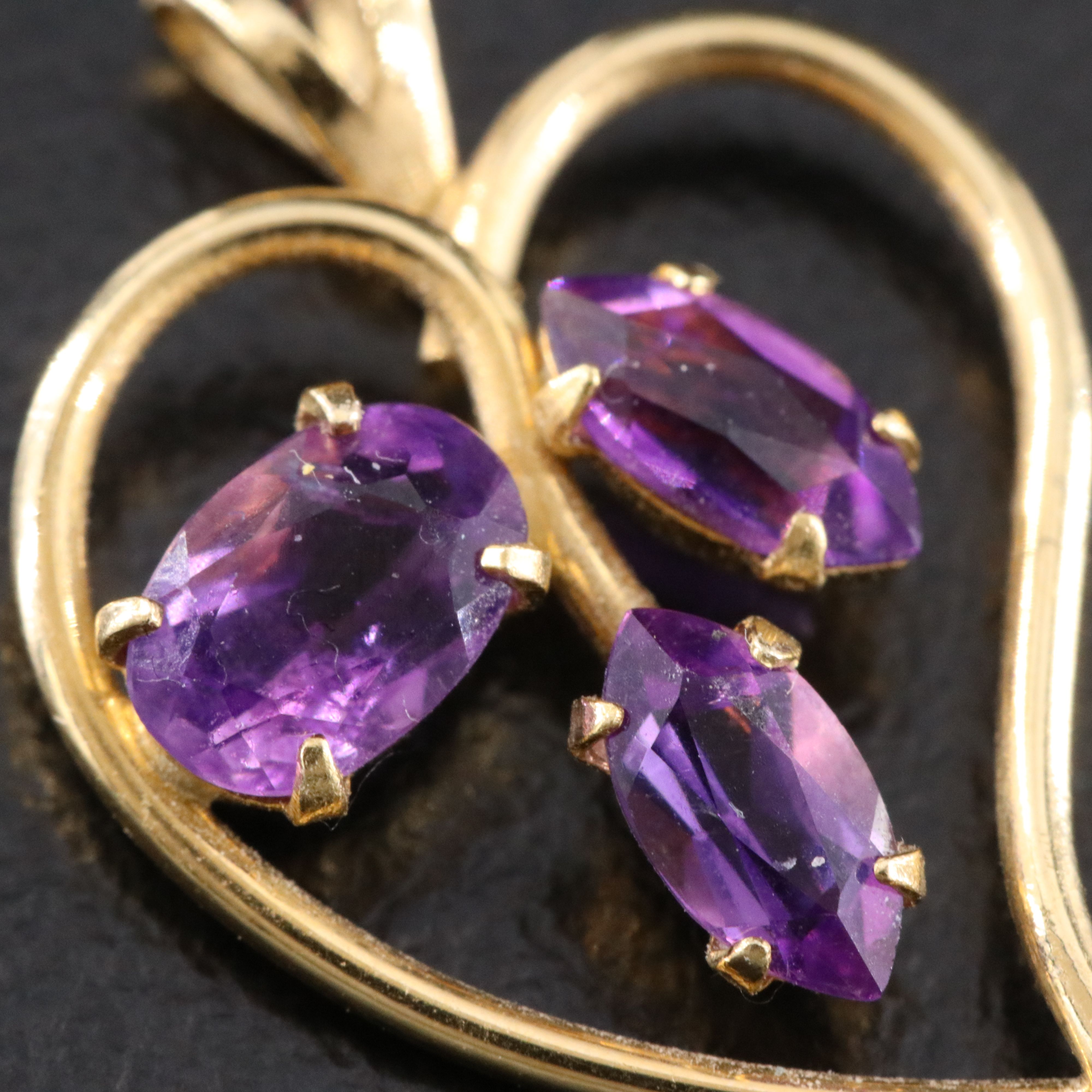 14K Amethyst Heart Pendant