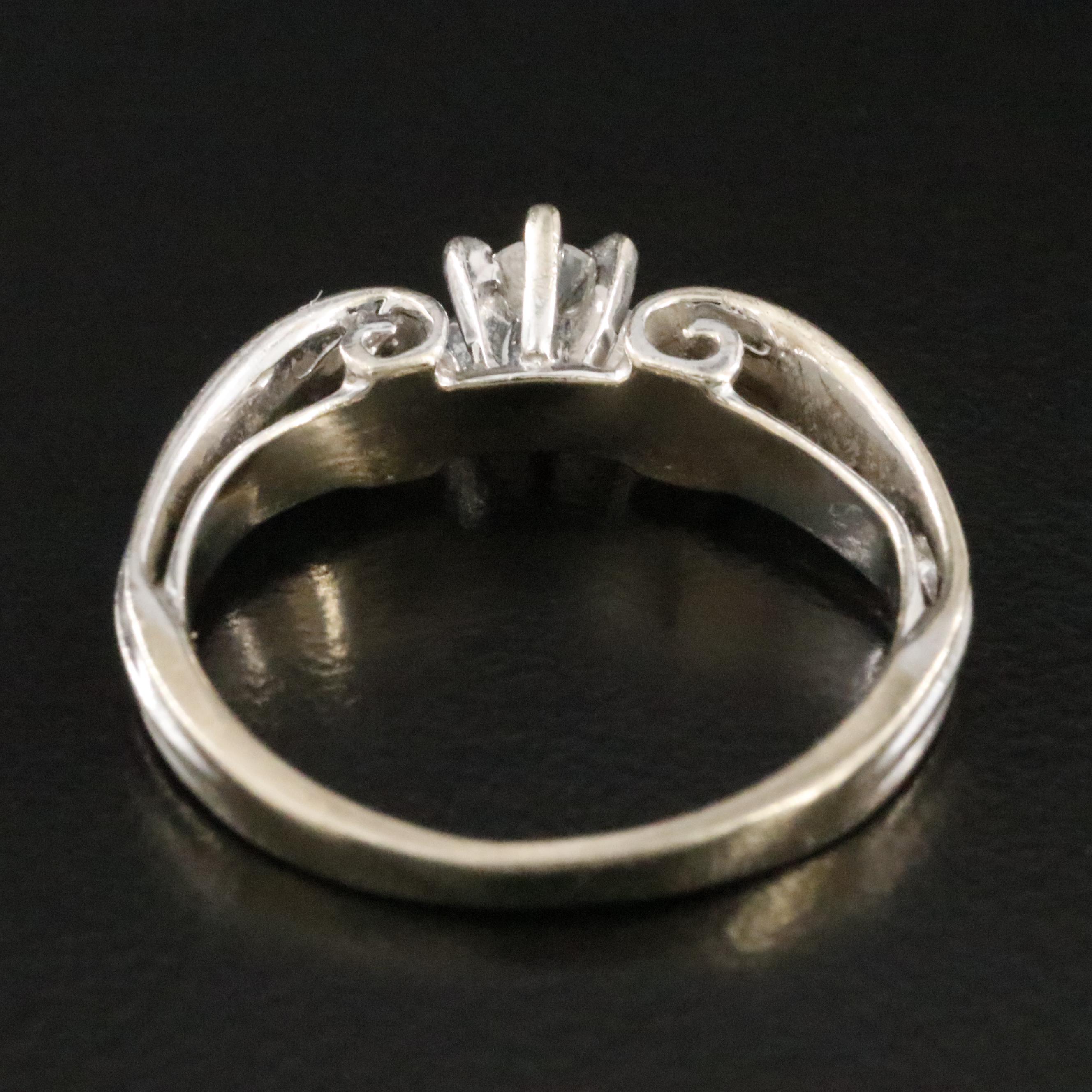 10K 0.15 CT Diamond Ring