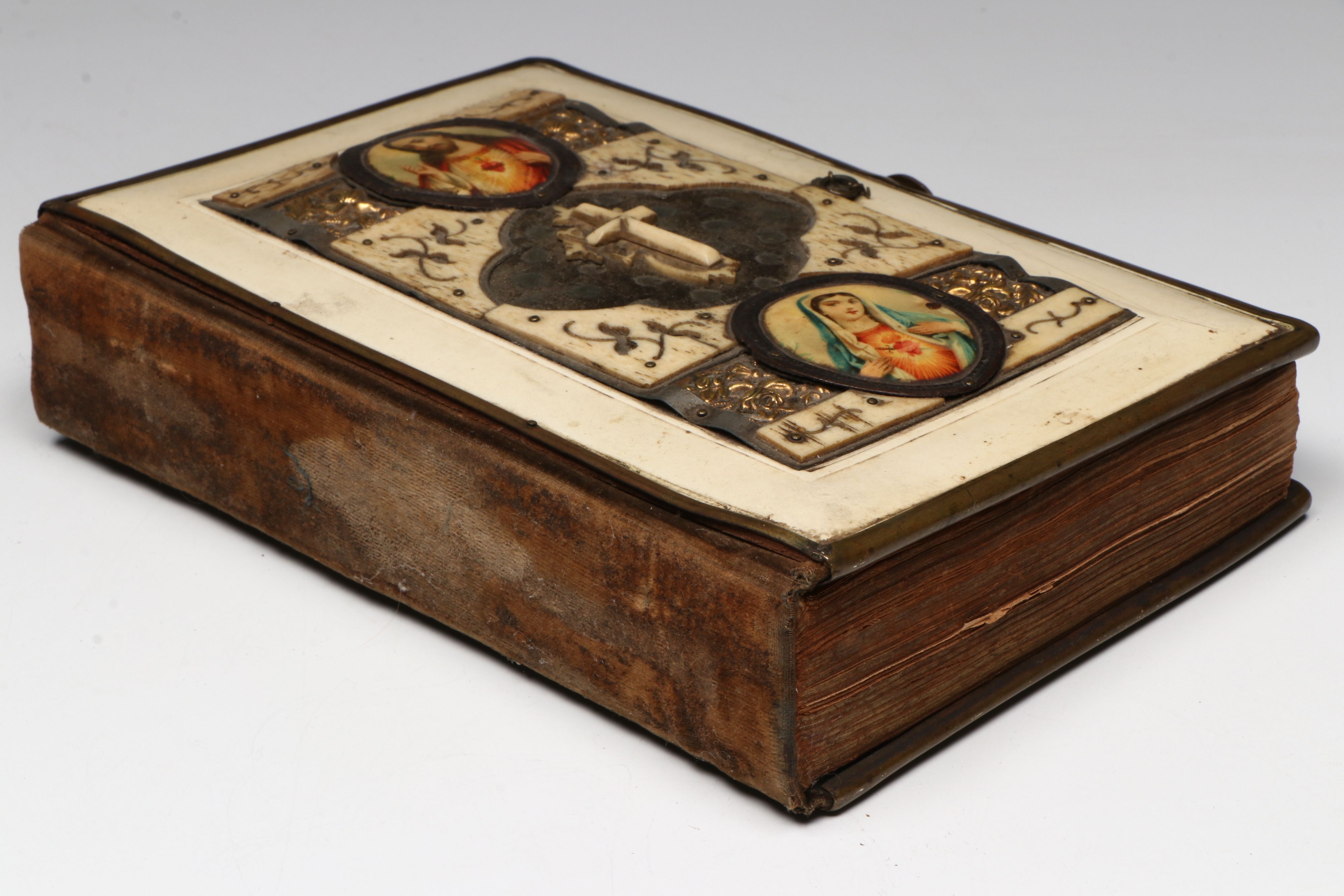 Finely Bound "Orgona virágok: Imák és énekek" Hungarian Prayer Book, 1905