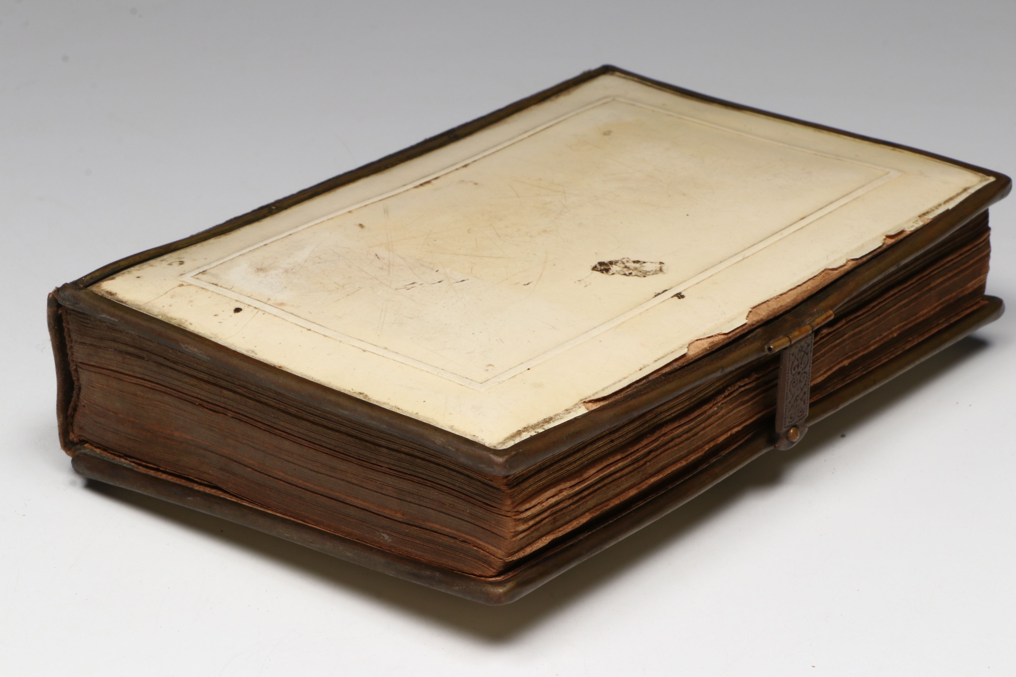 Finely Bound "Orgona virágok: Imák és énekek" Hungarian Prayer Book, 1905