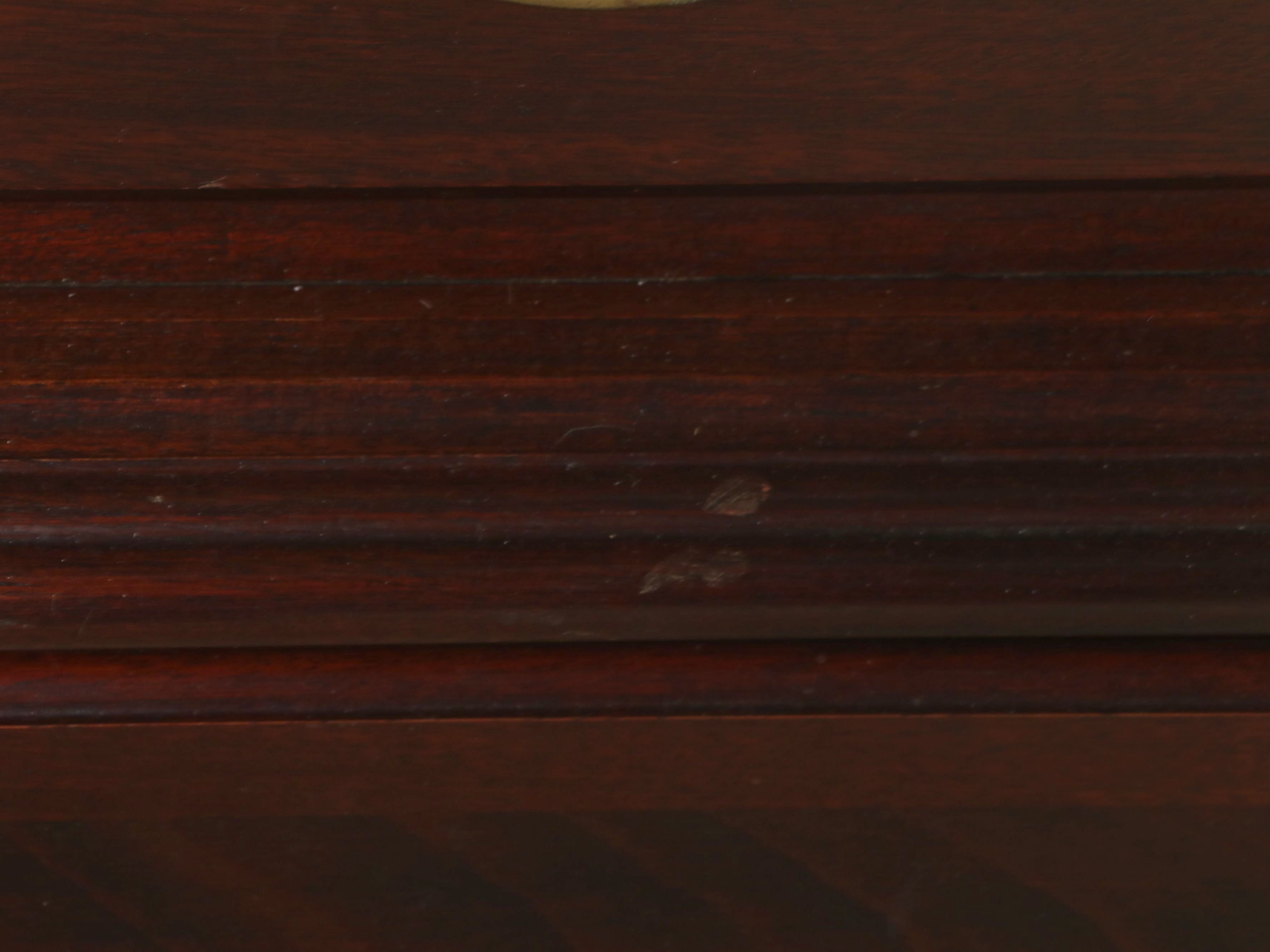 Georgian Style Mahogany Finish One-Piece Chest on Chest and Bachelor's Chest