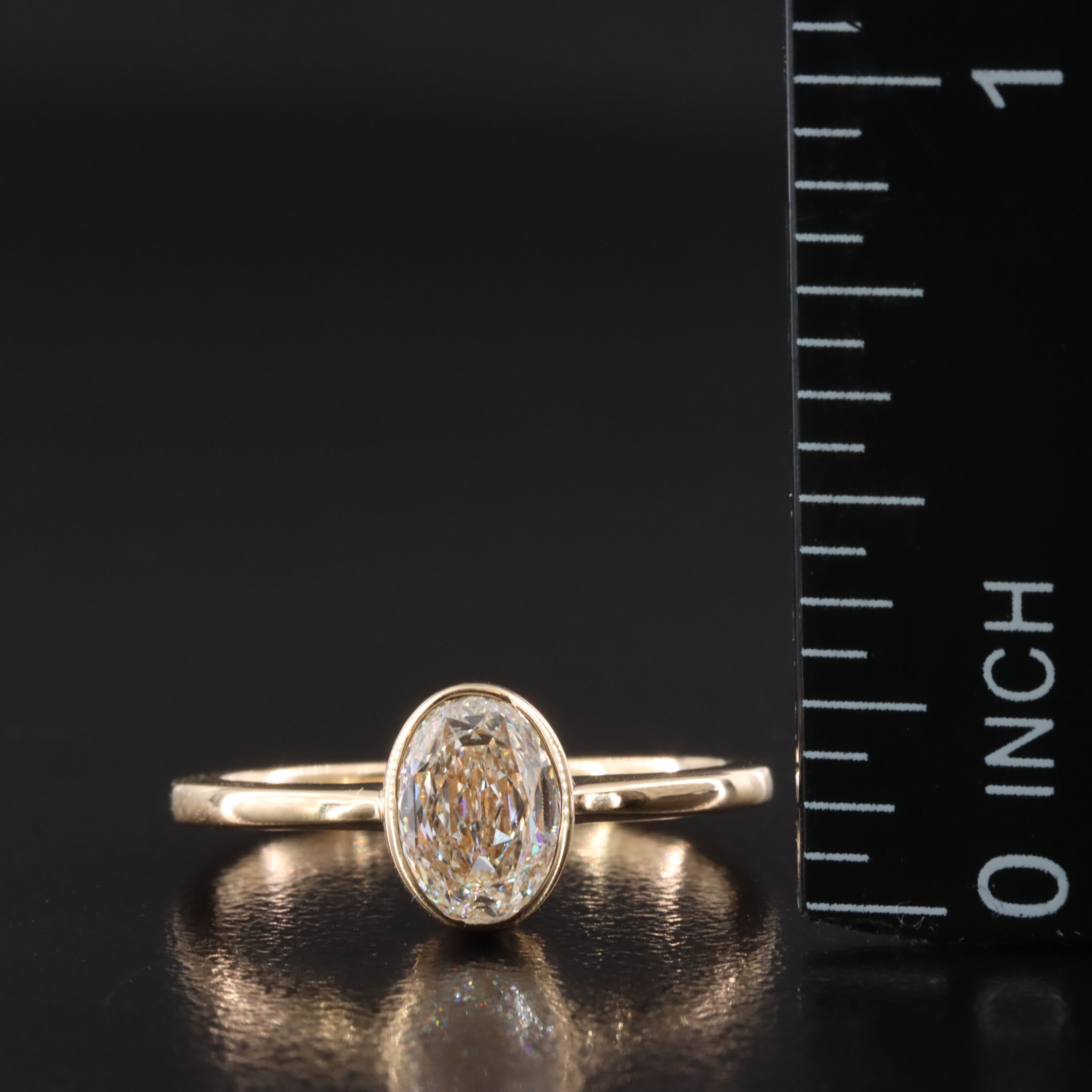 18K 1.01 CT Diamond Solitaire Ring with GIA Report