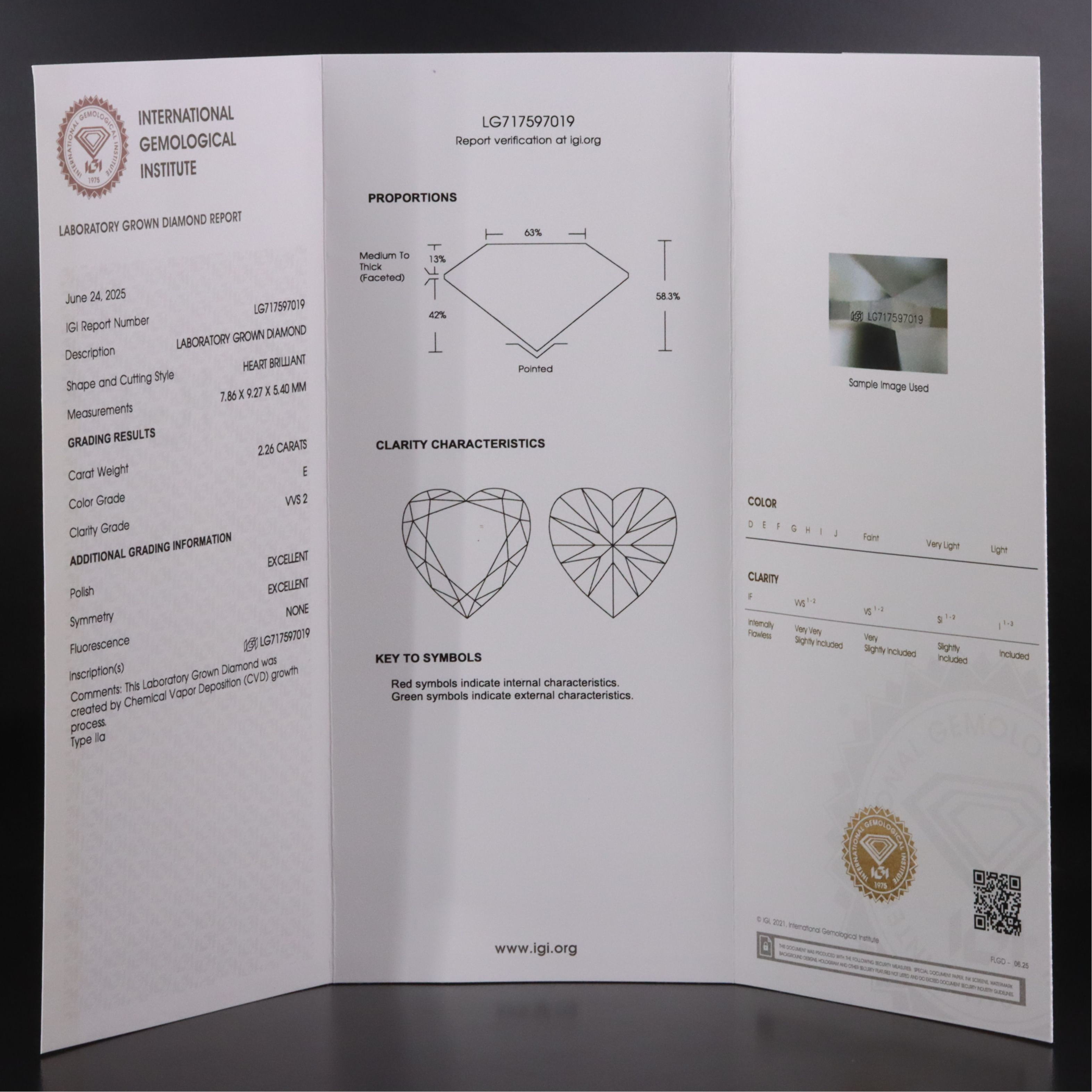 18K 2.26 CT Lab Grown Diamond Solitaire Ring with IGI Report