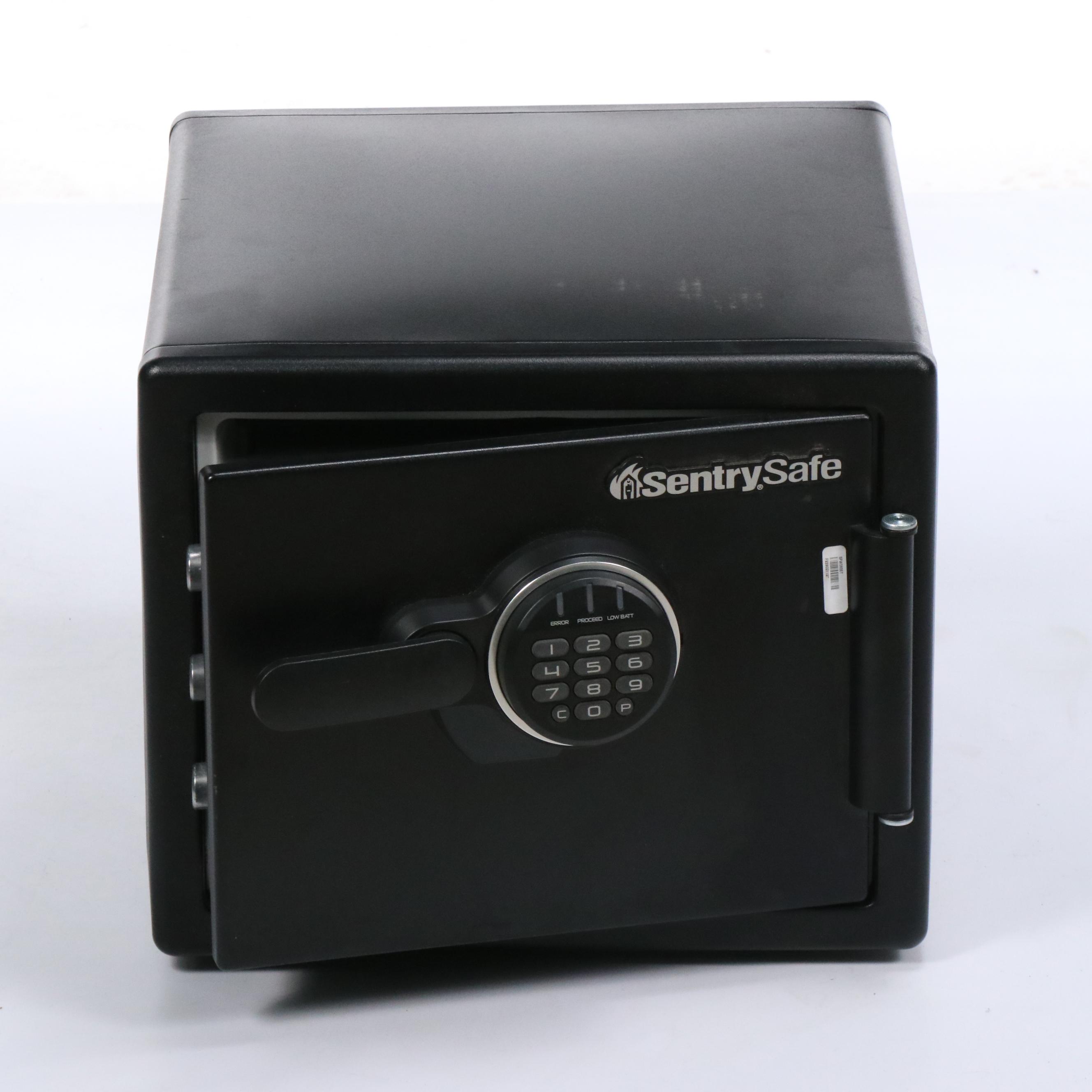 Sentry Safe Metal Safe