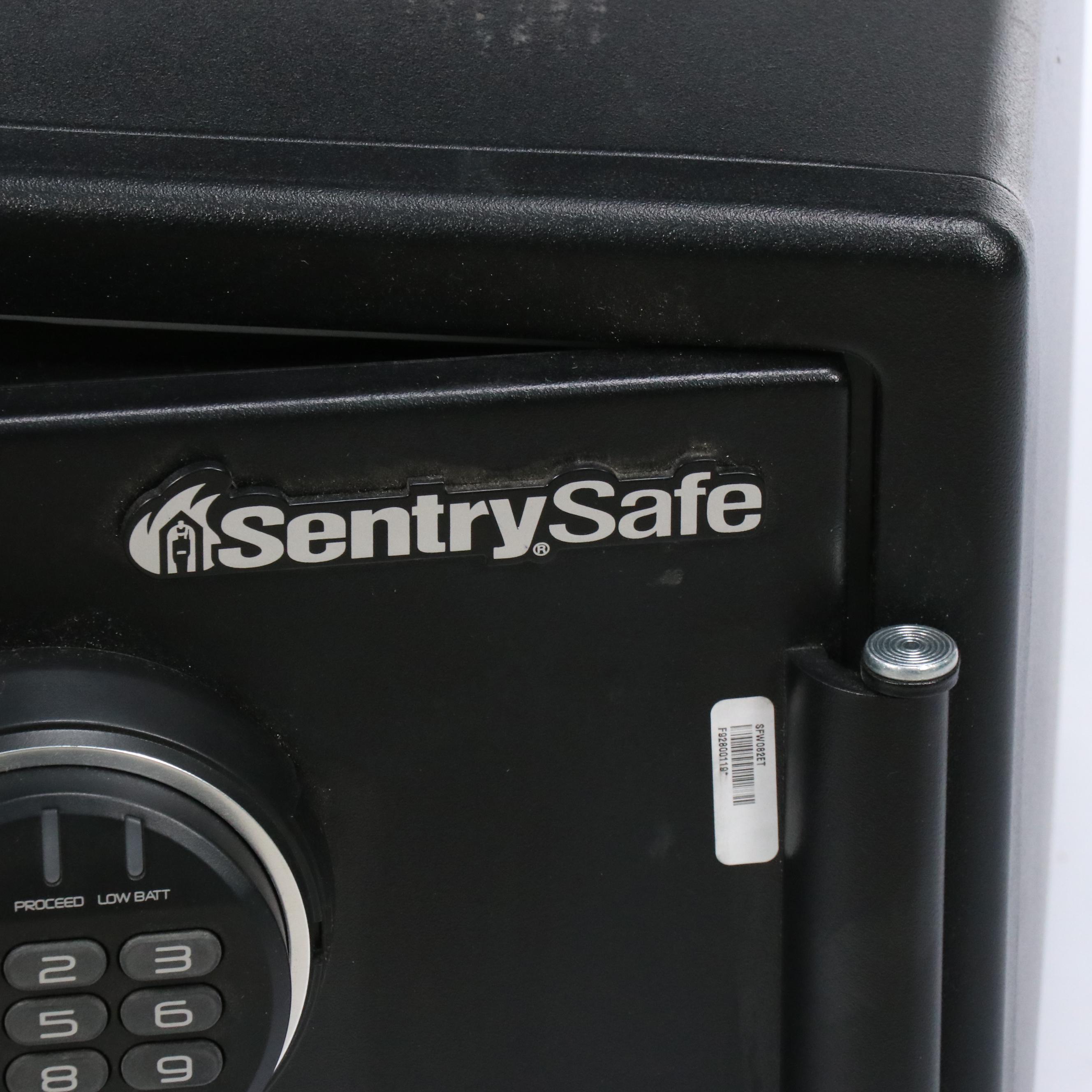 Sentry Safe Metal Safe