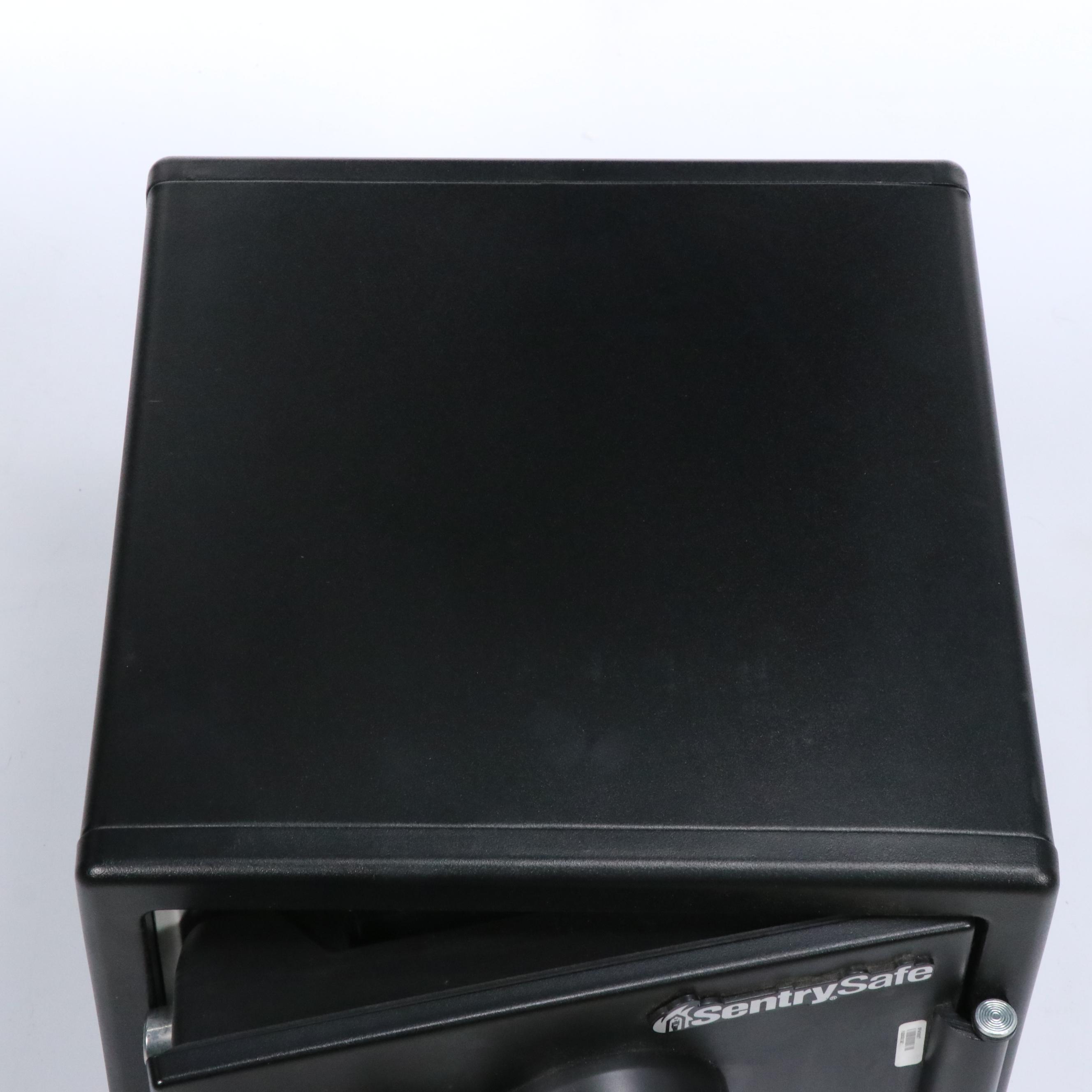 Sentry Safe Metal Safe