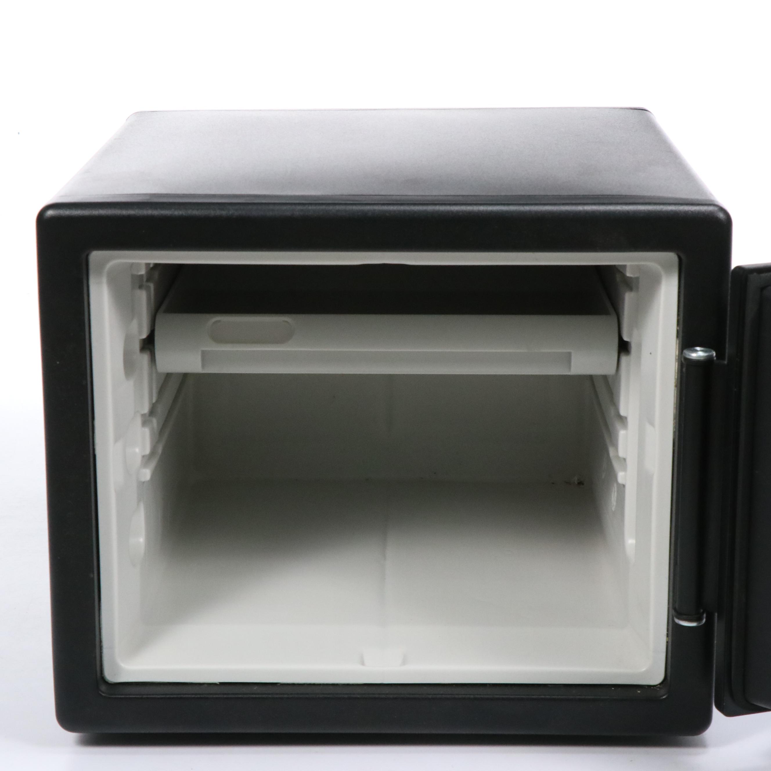 Sentry Safe Metal Safe