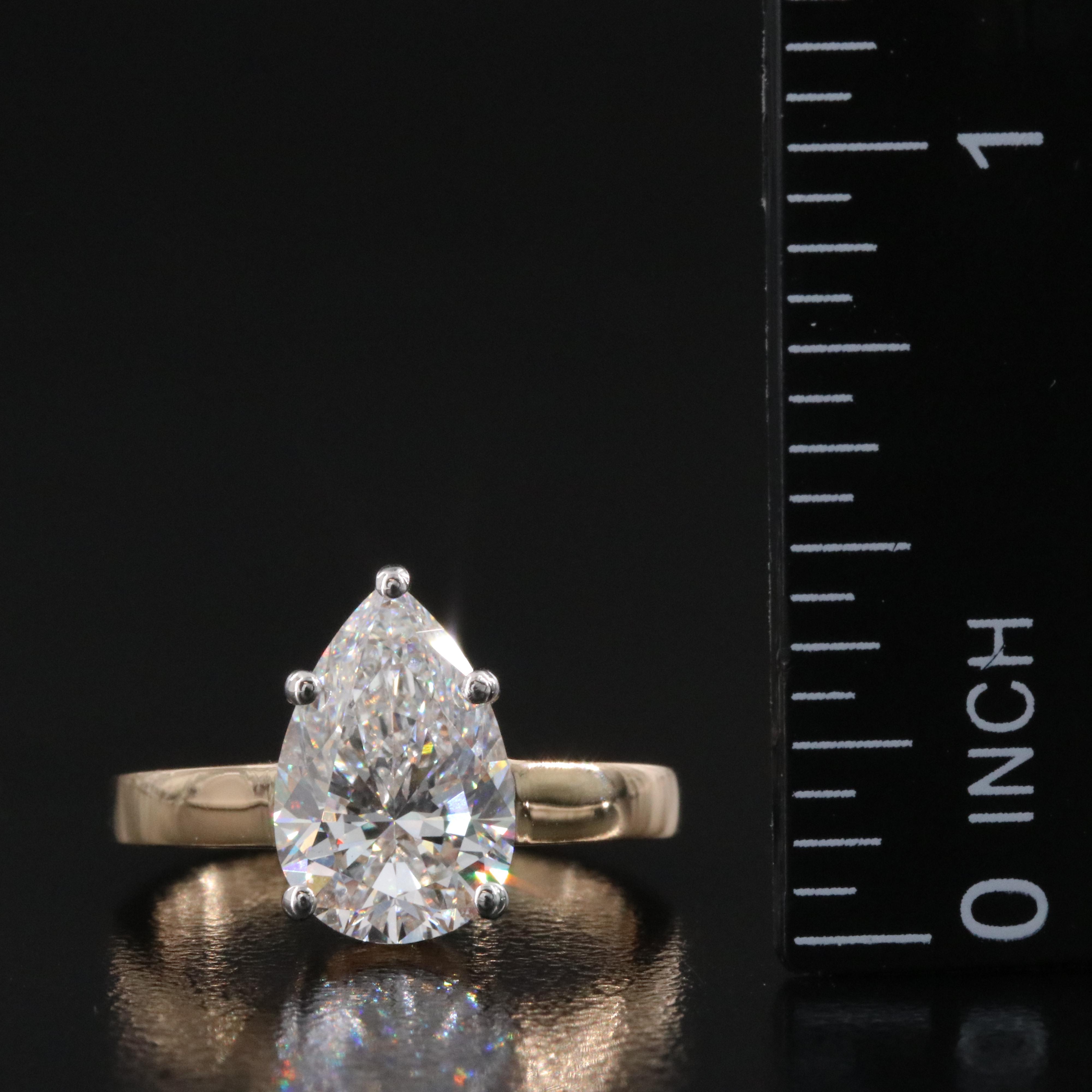 18K 2.85 CT Lab Grown Diamond Solitaire Ring with IGI Report