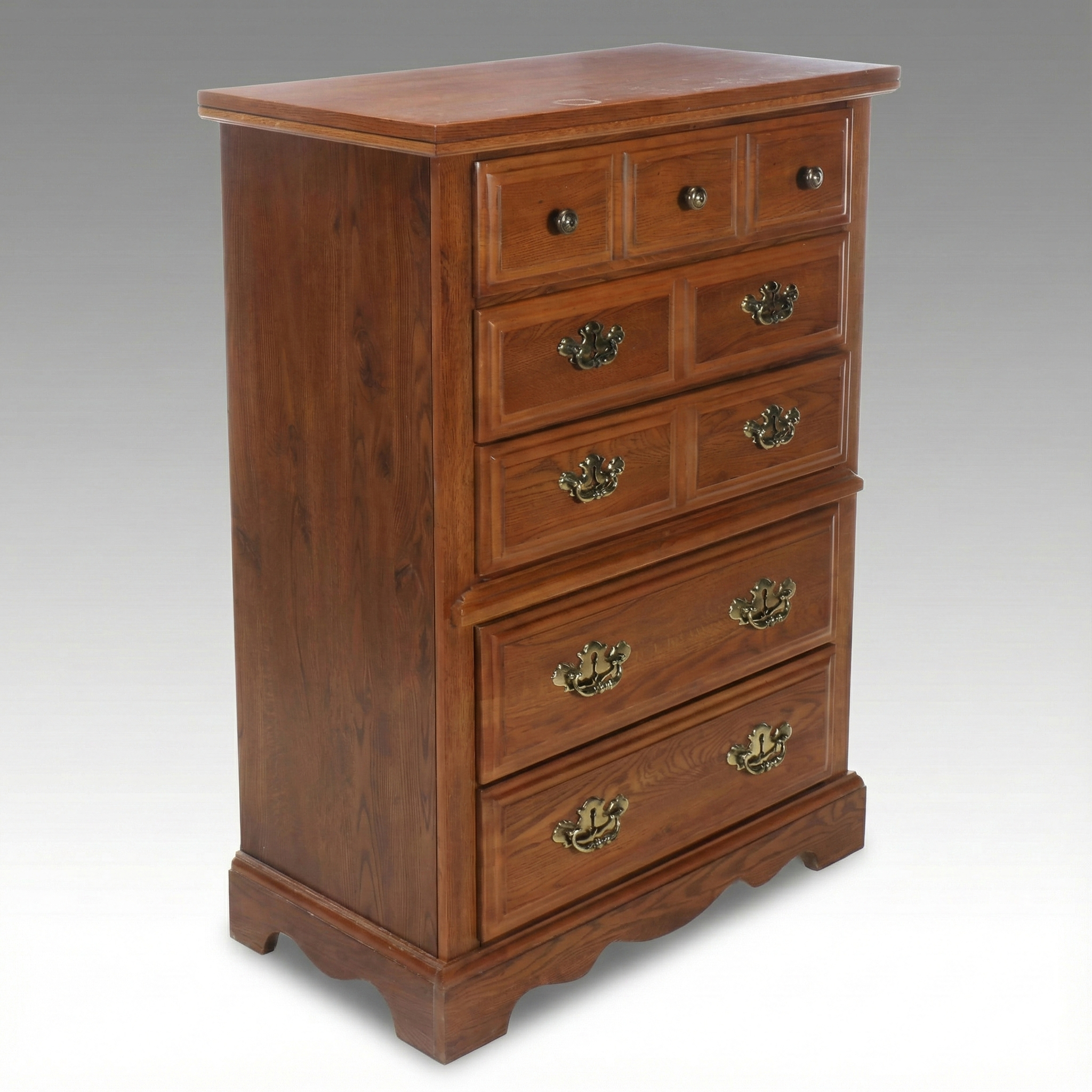 Broyhill Colonial Style Oak Chest of Drawers