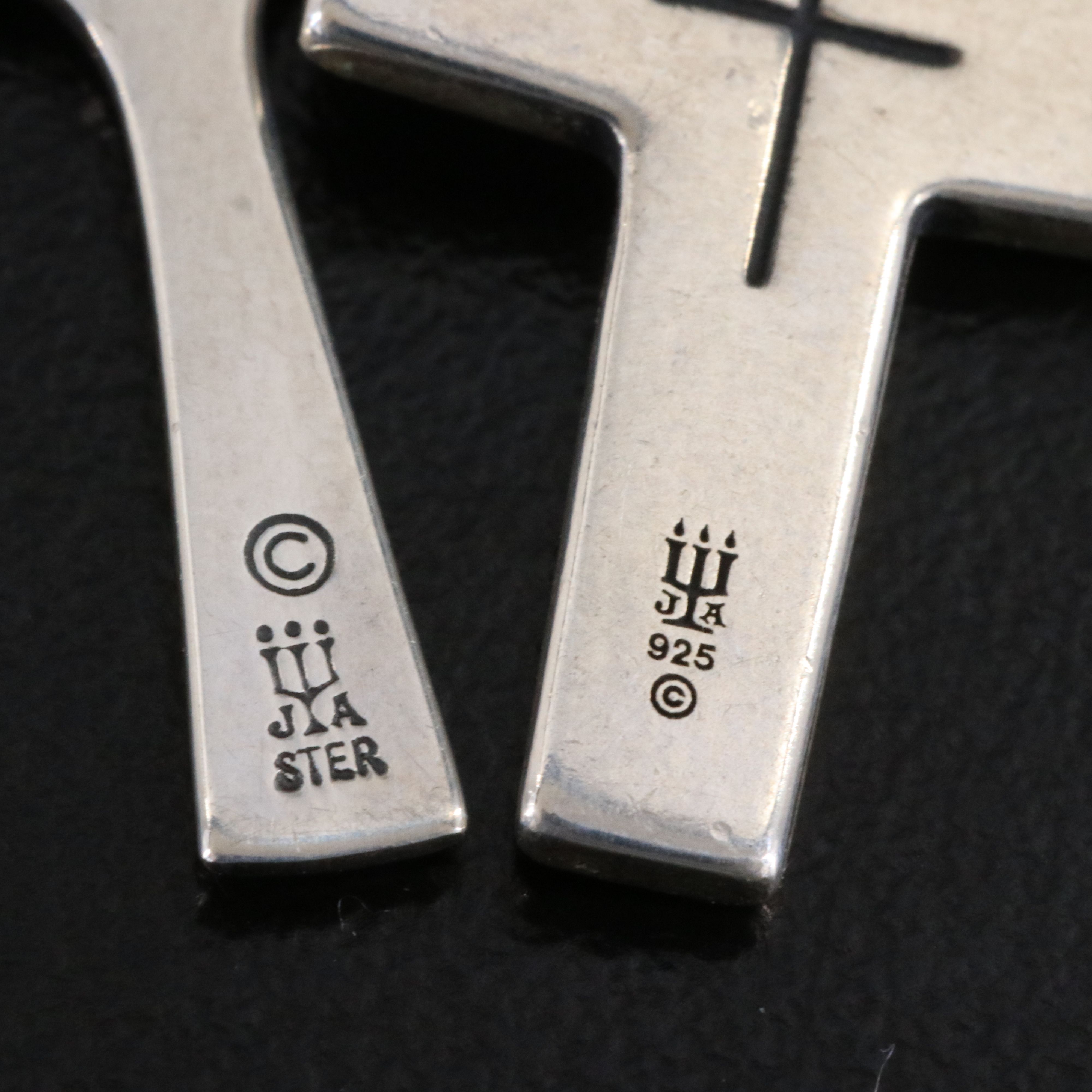 James Avery La Primavera and Be Still Cross Pendant