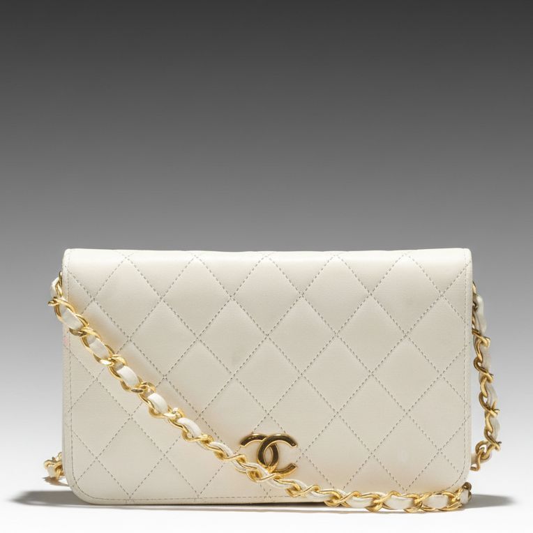 Chanel Full Flap White Lambskin Leather Diamond Stitched Shoulder Bag, 1980's