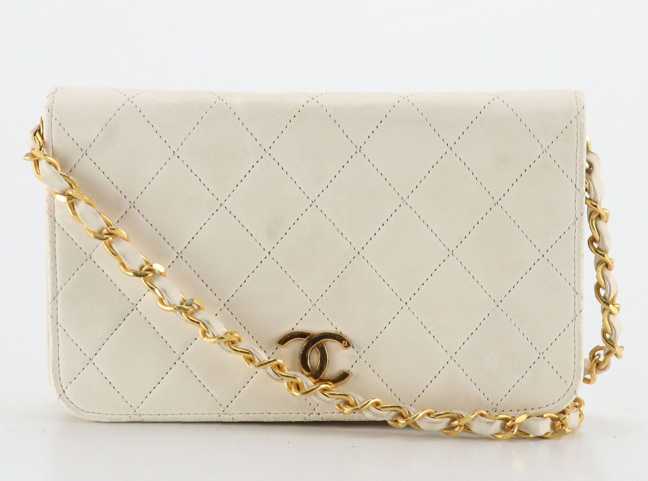 Chanel Full Flap White Lambskin Leather Diamond Stitched Shoulder Bag, 1980's