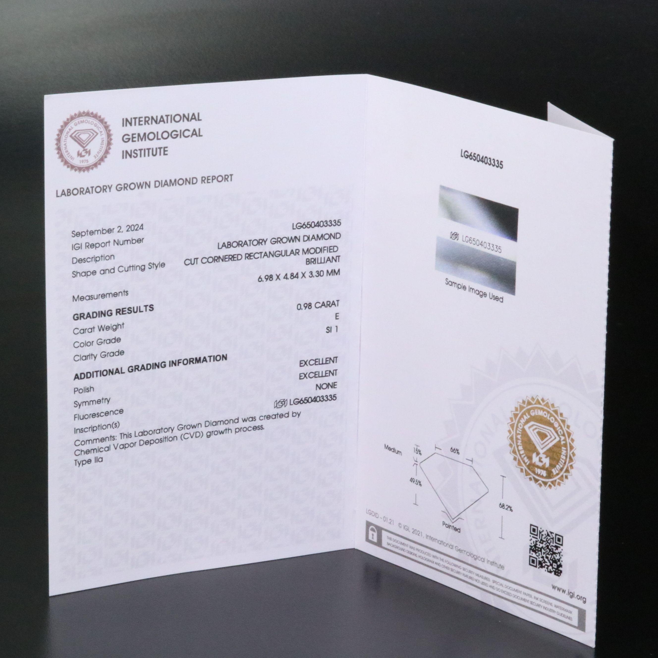 Loose 0.98 CT Lab Grown Diamond with IGI Report