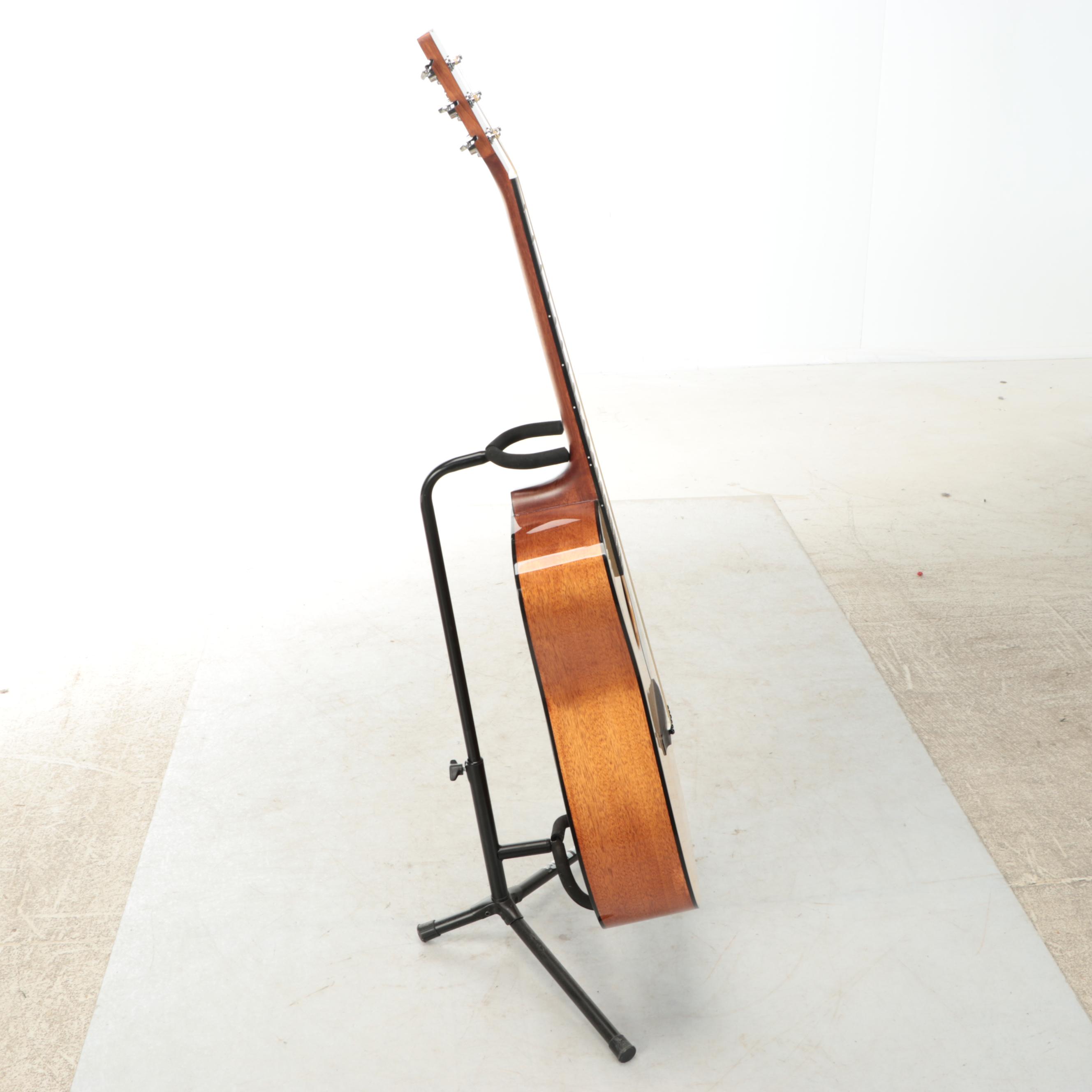 Yahama "FG800" Acoustic Guitar with Travel Case