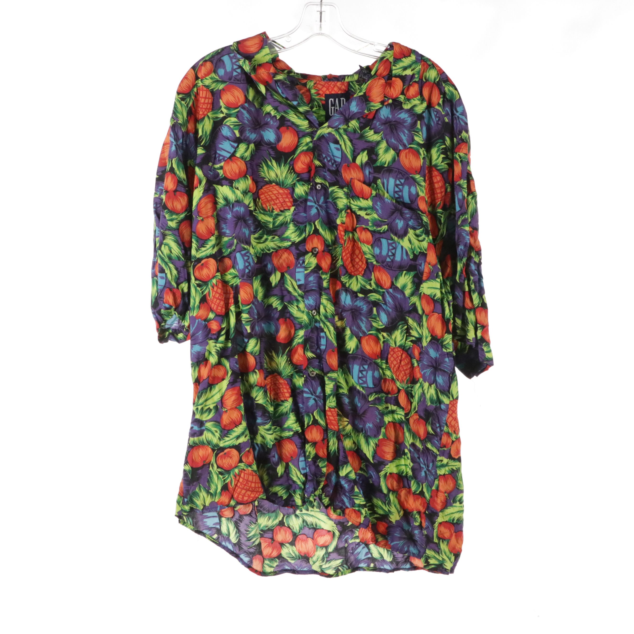 Men's Hawaiian Shirts Featuring Banana Cabana, Bimini Bay, Gap, and More