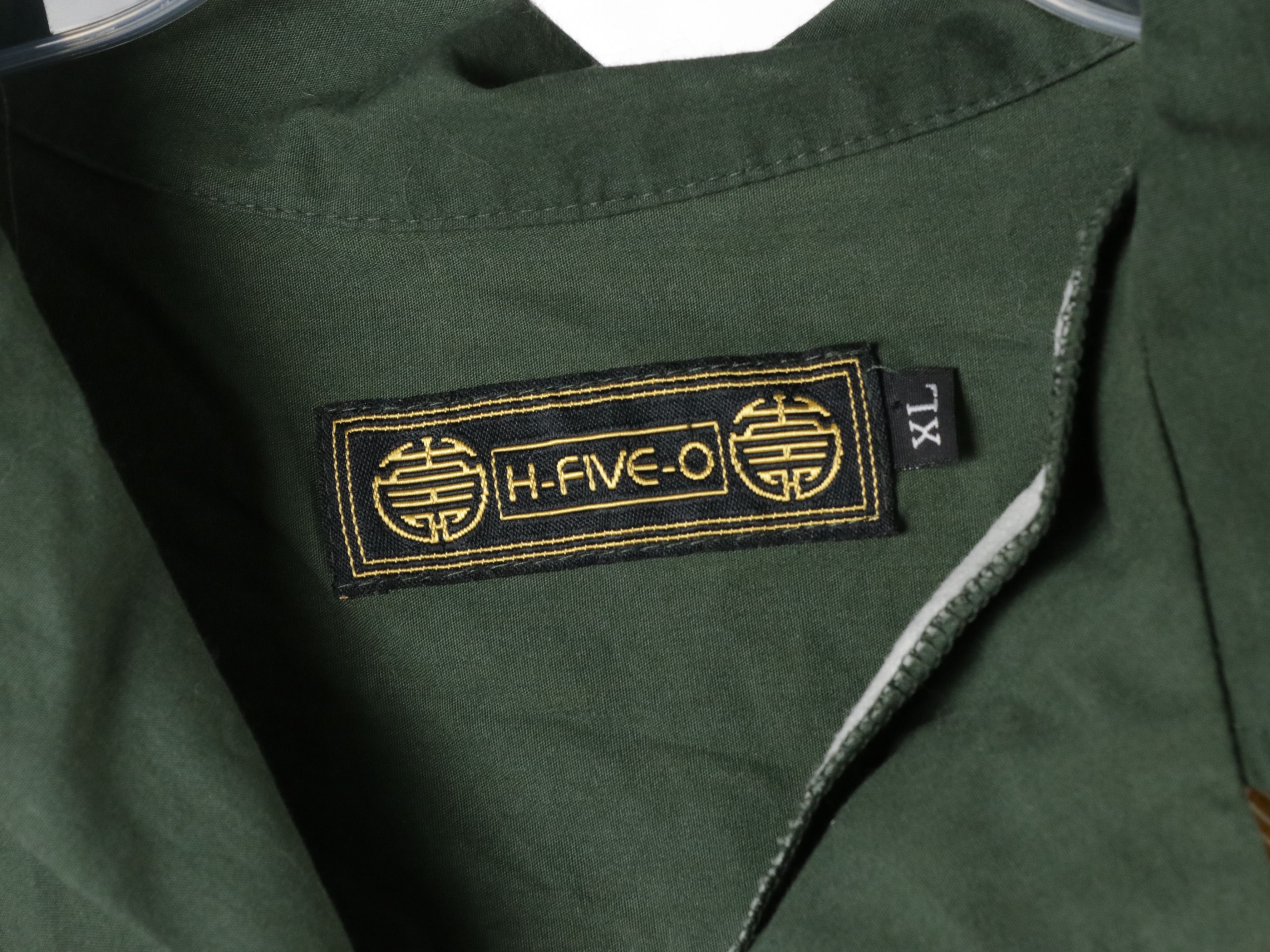 Men's Hawaiian Shirts Featuring Banana Cabana, Bimini Bay, Gap, and More