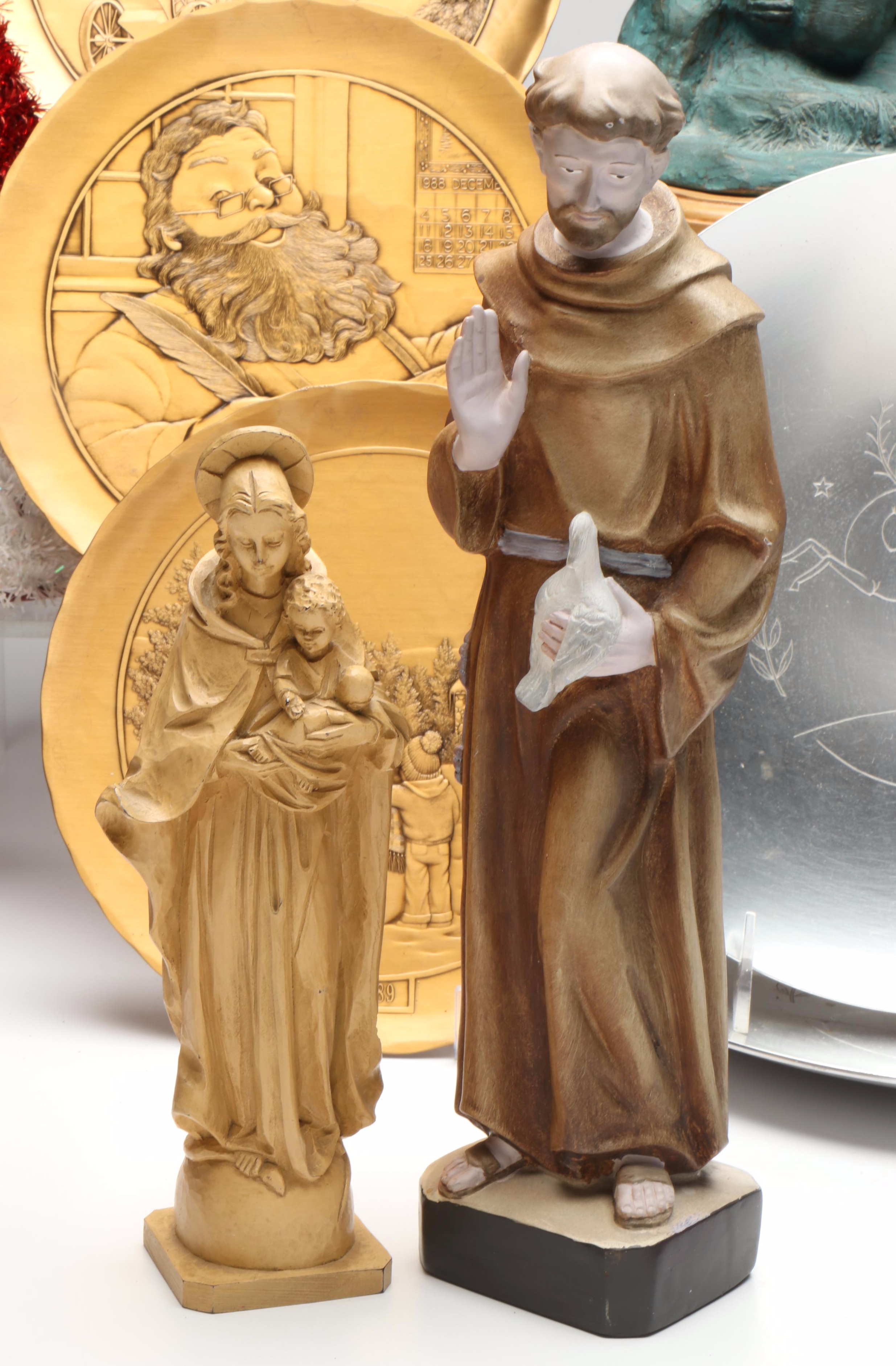 Fontanini, DiGiovanni and Other Christmas Figurines with More Holiday Décor