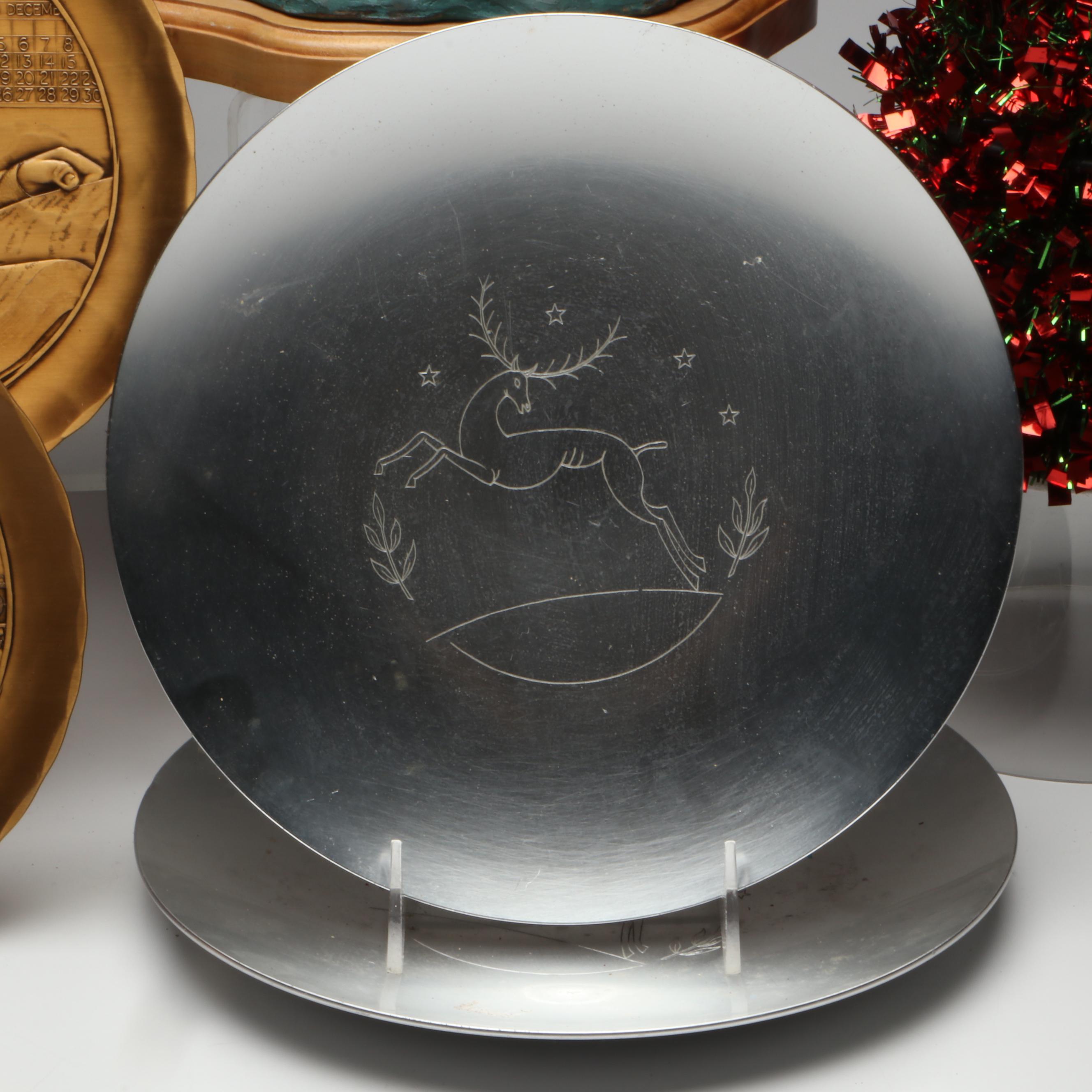 Fontanini, DiGiovanni and Other Christmas Figurines with More Holiday Décor