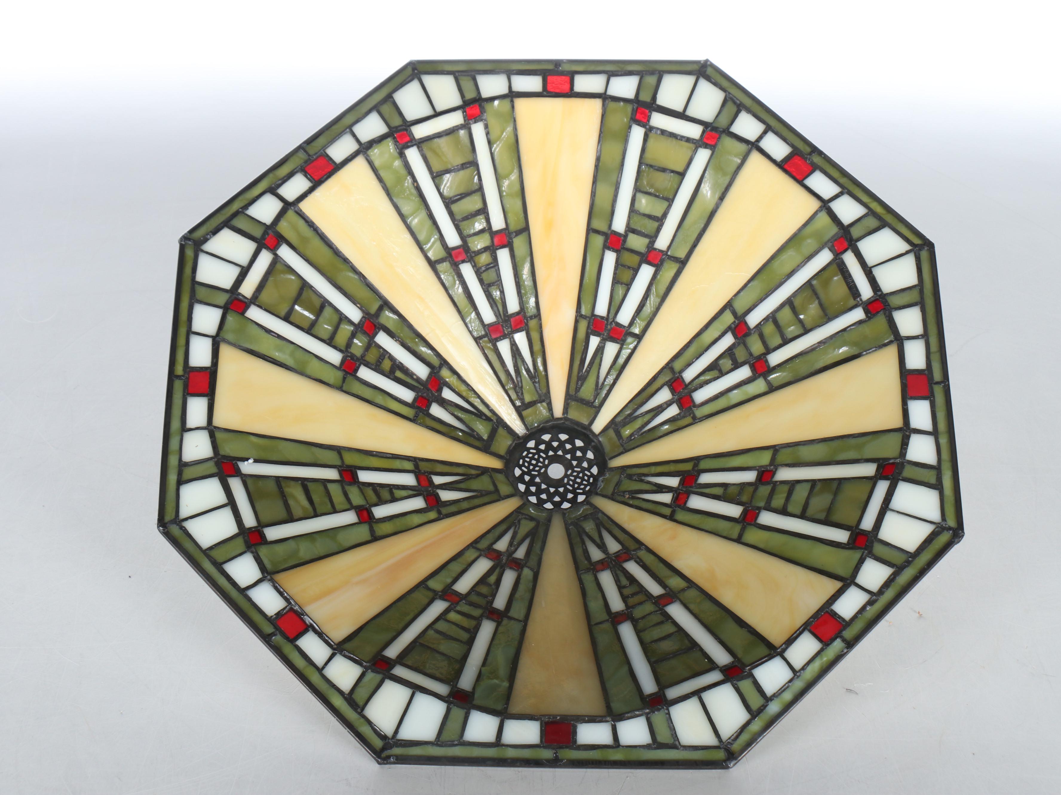 Mission Style Slag Glass Table Lamp