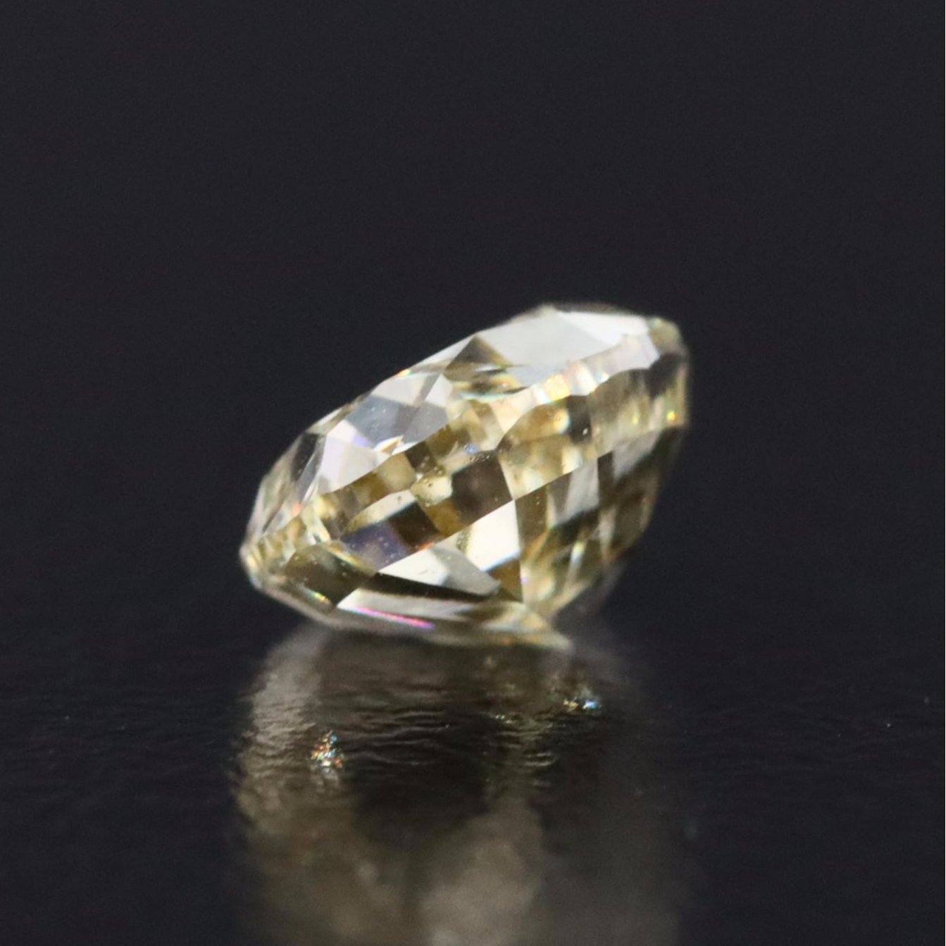 Loose 1.05 CT Lab Grown Fancy Yellow Diamond with IGI Report