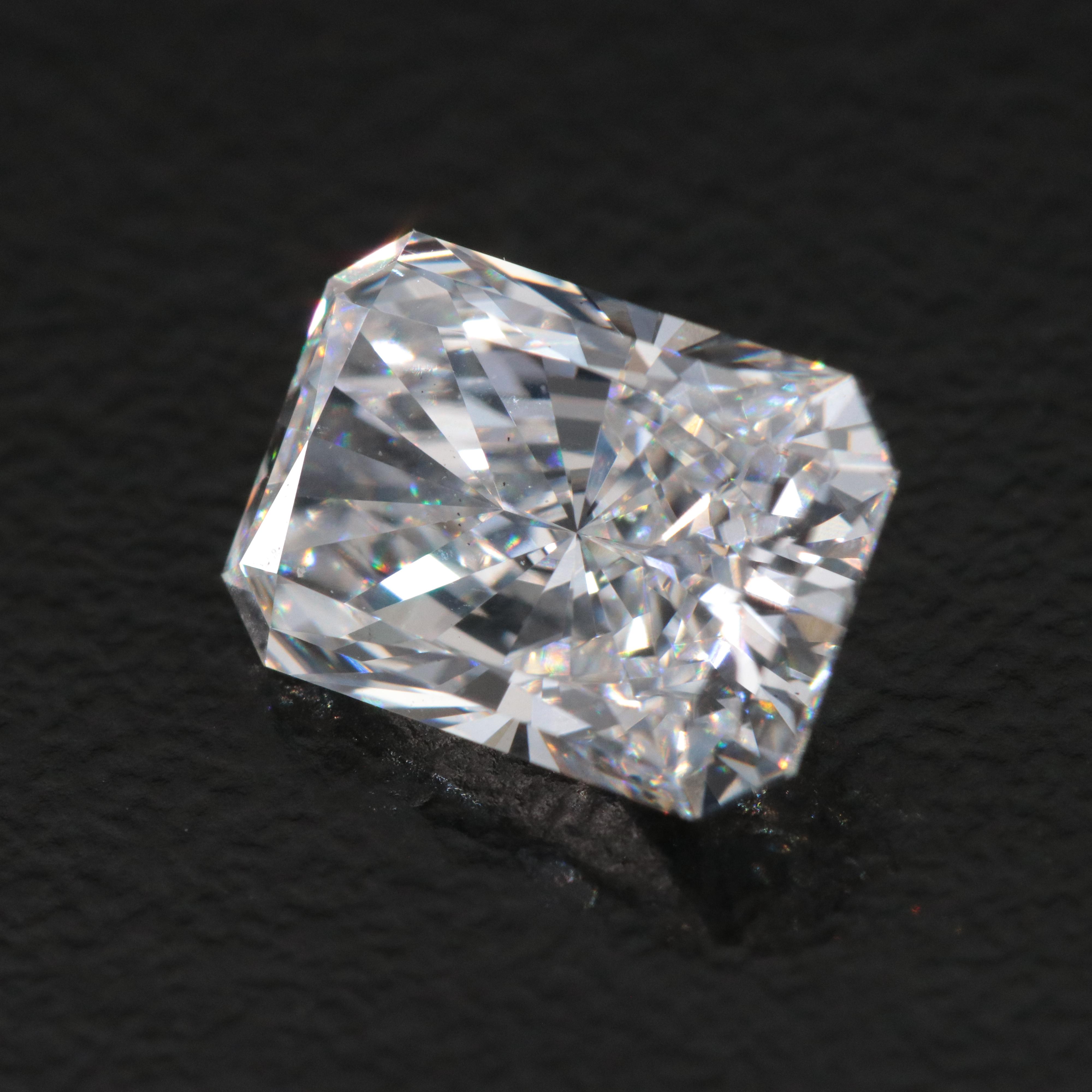 Loose 1.86 CT Lab Grown Diamond with IGI Report