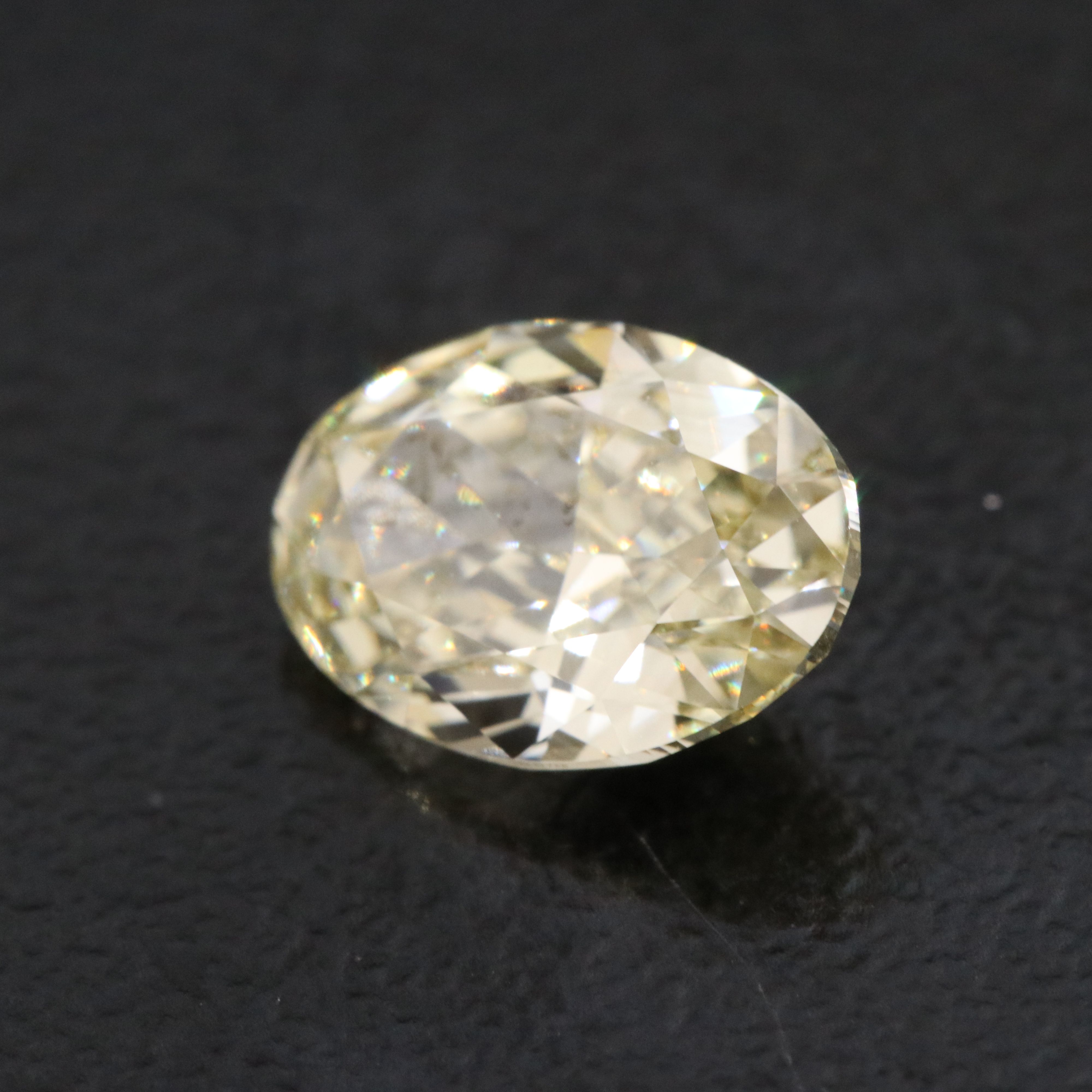 Loose 1.56 CT Lab Grown Fancy Yellow Diamond with IGI Report
