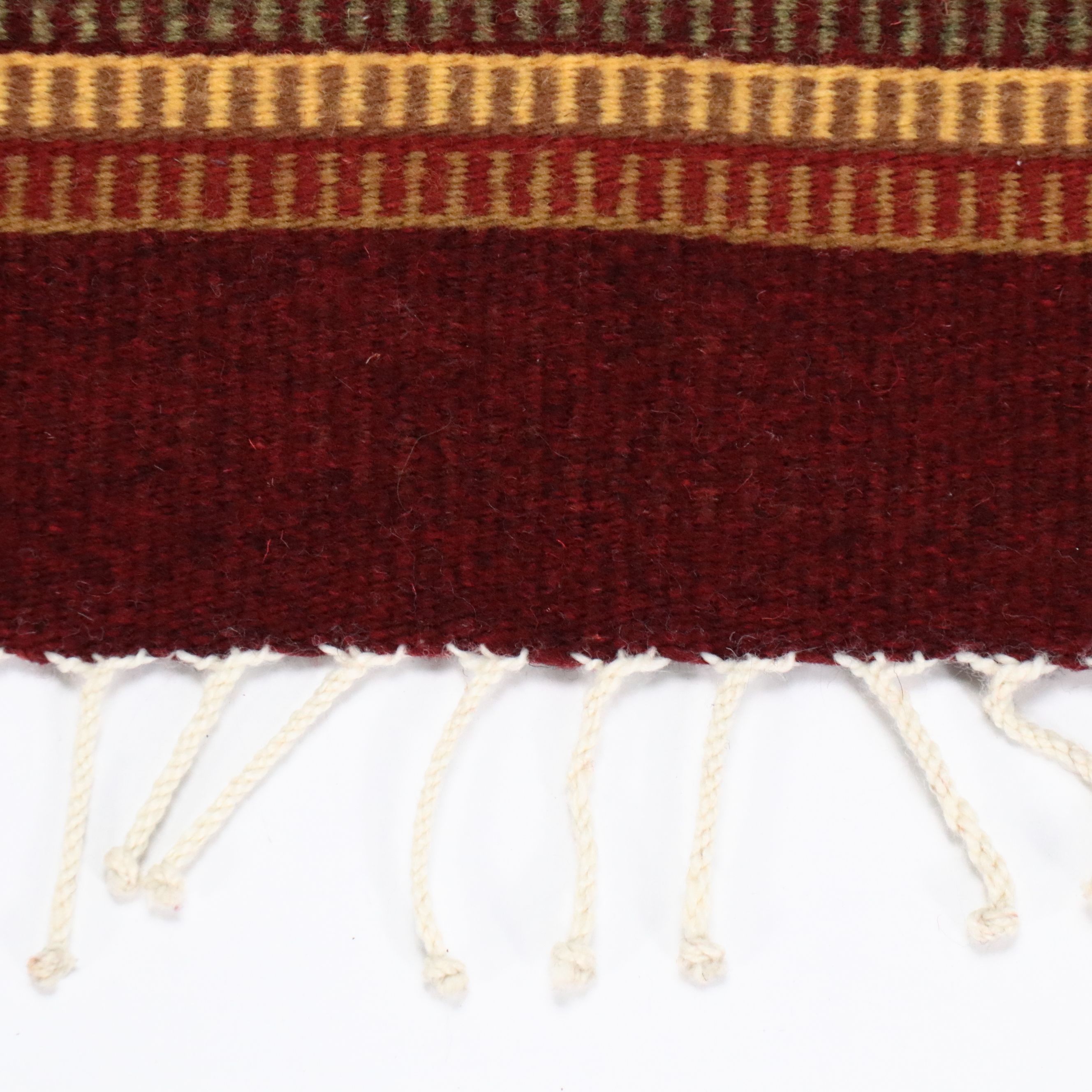 2'7 x 5'2 Handwoven Mexican Zapotec Accent Rug