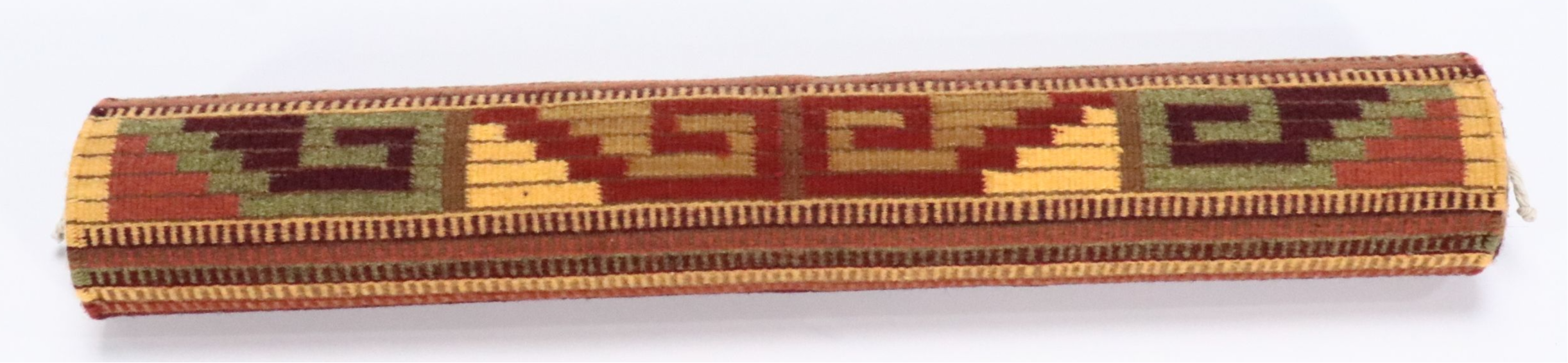 2'7 x 5'2 Handwoven Mexican Zapotec Accent Rug