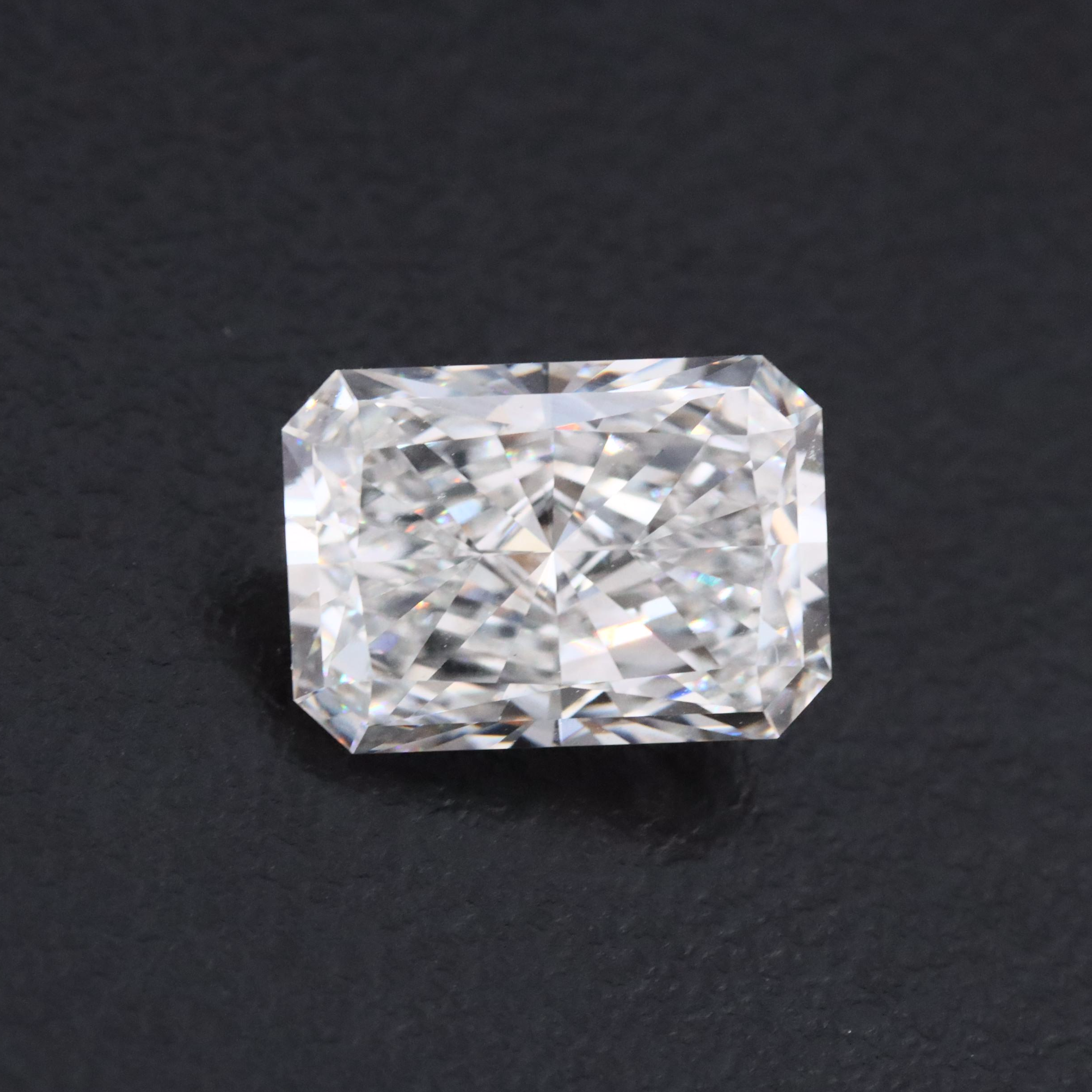 Loose 3.03 CT Lab Grown Diamond with IGI Report