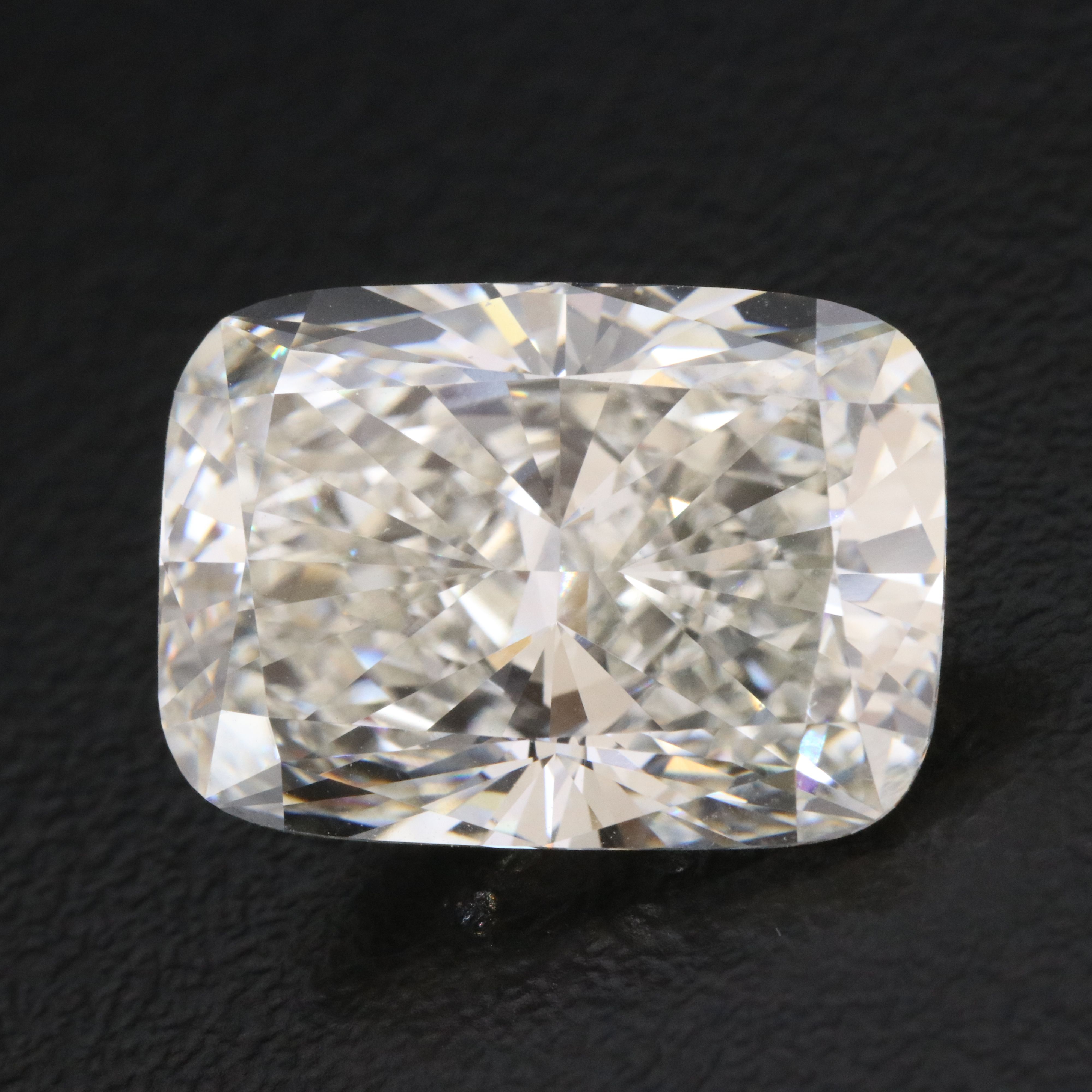 Loose 10.40 CT Lab Grown Diamond with IGI Report