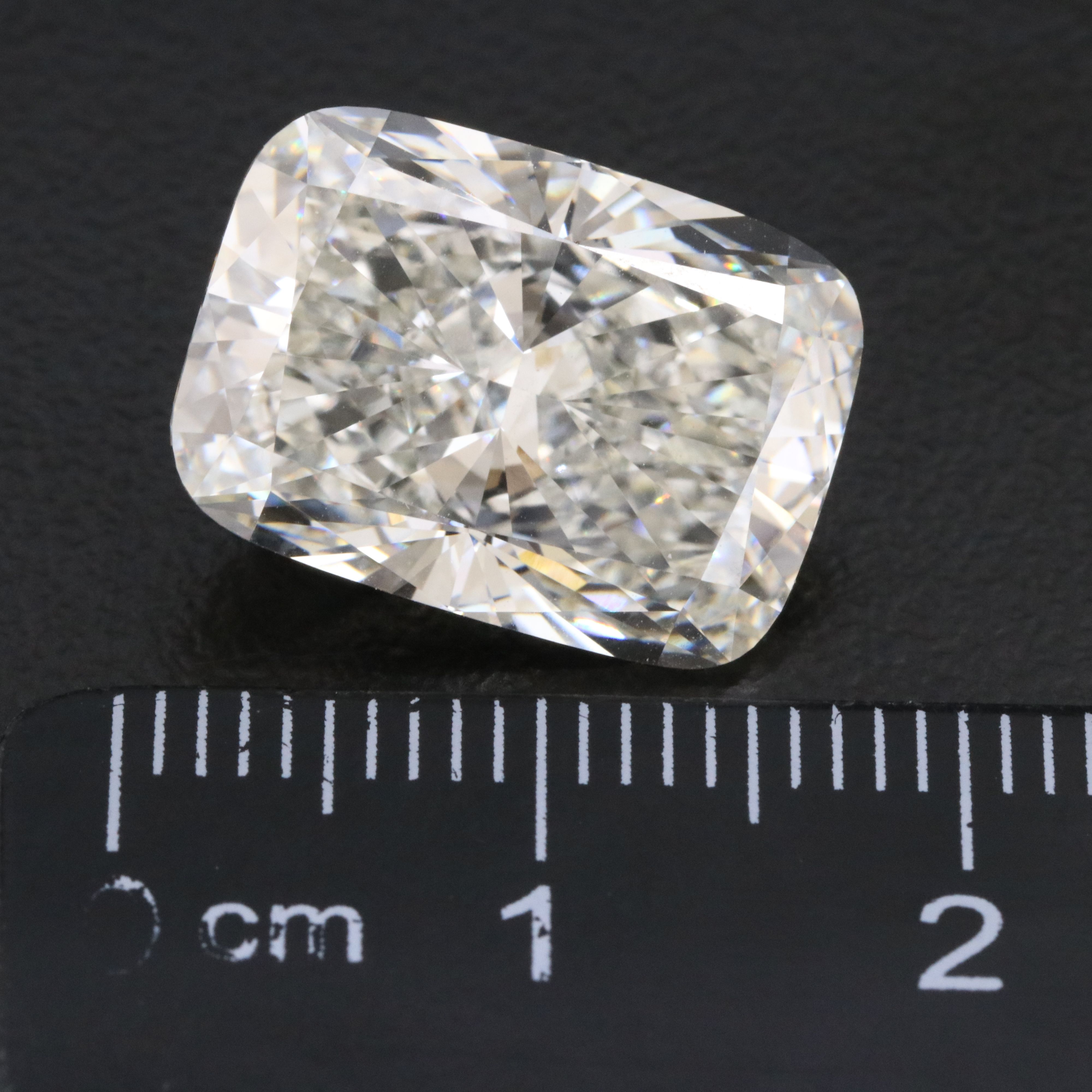 Loose 10.40 CT Lab Grown Diamond with IGI Report