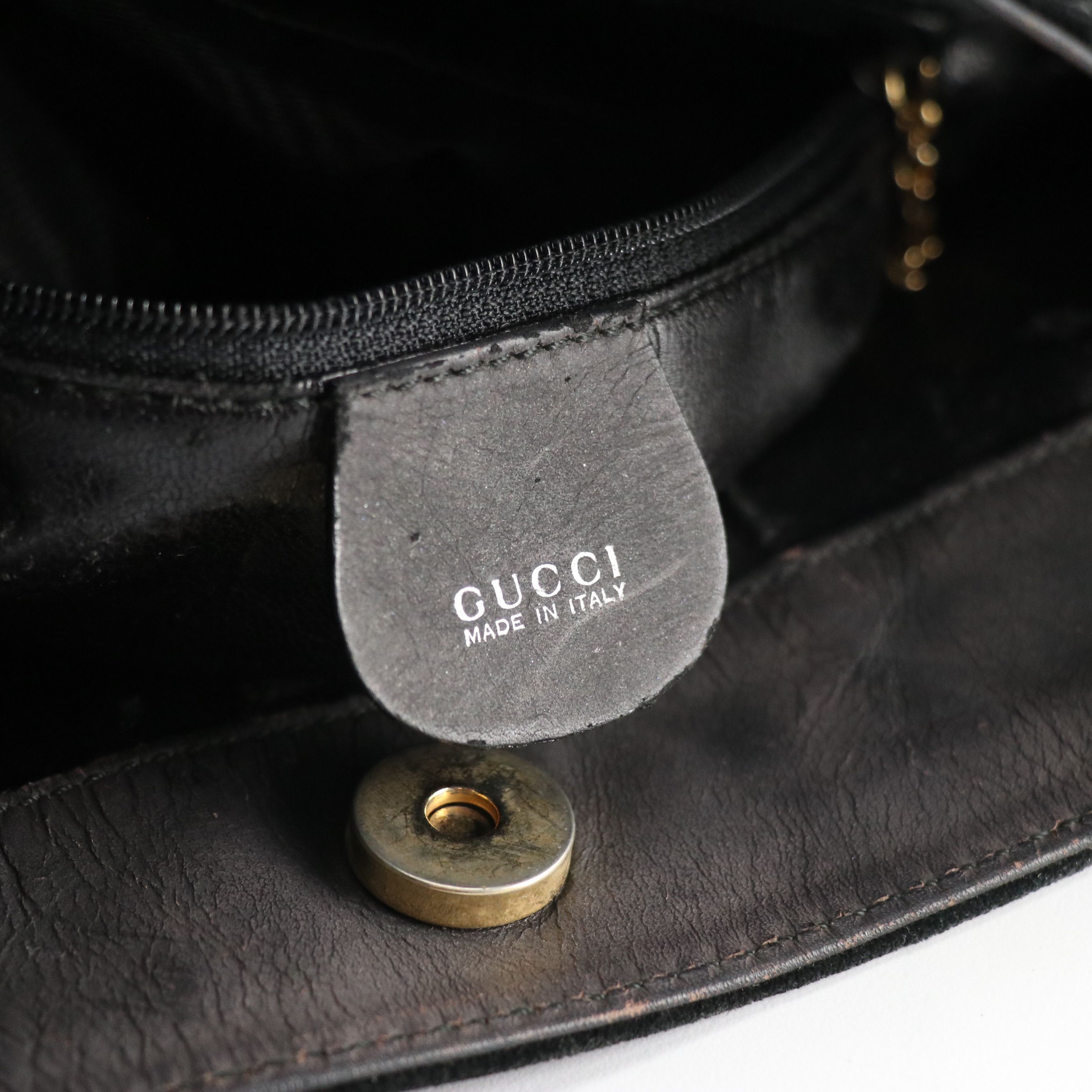 Gucci Bamboo Handle Shoulder Bag in Black Suede and Leather