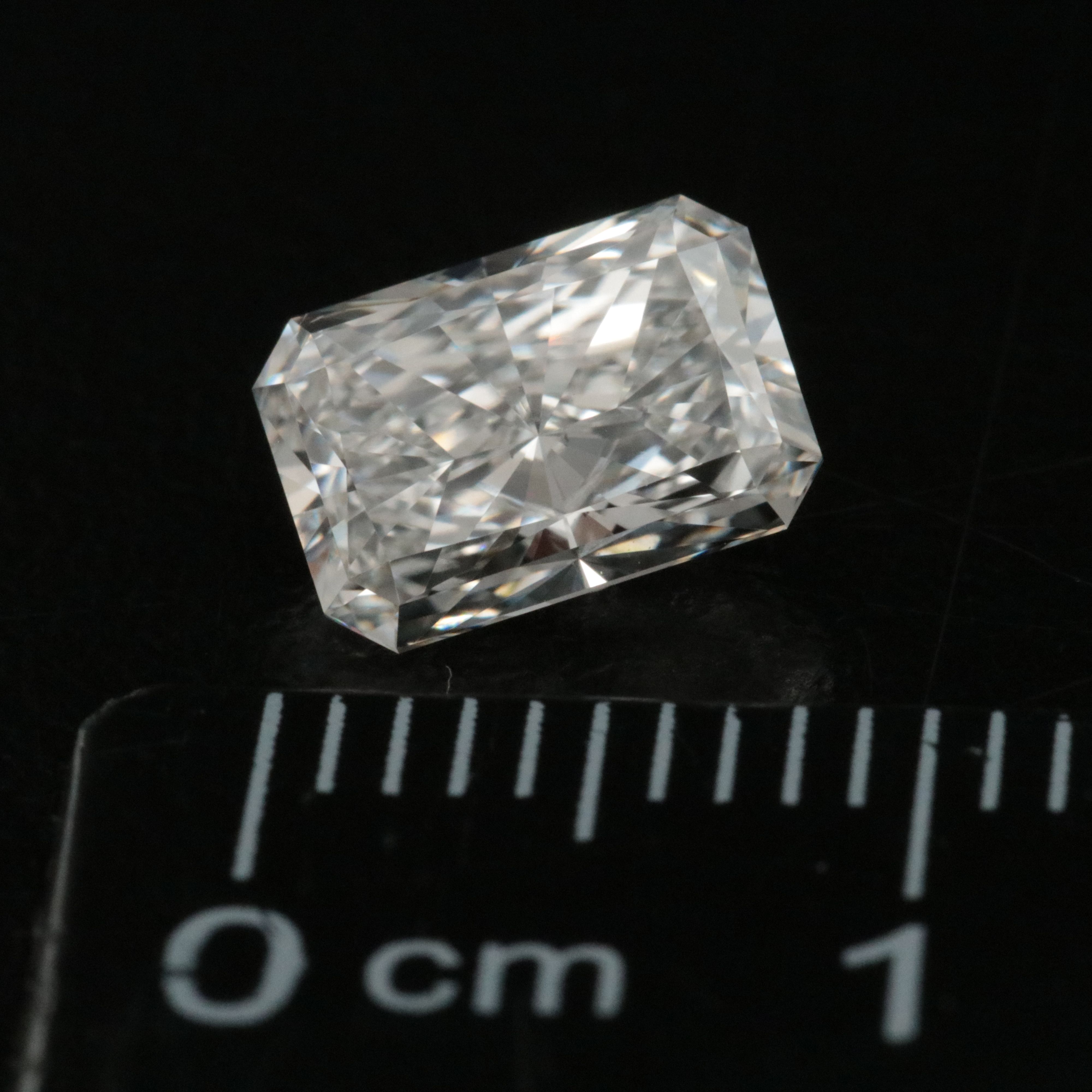 Loose 1.49 CT Lab Grown Diamond with IGI Report