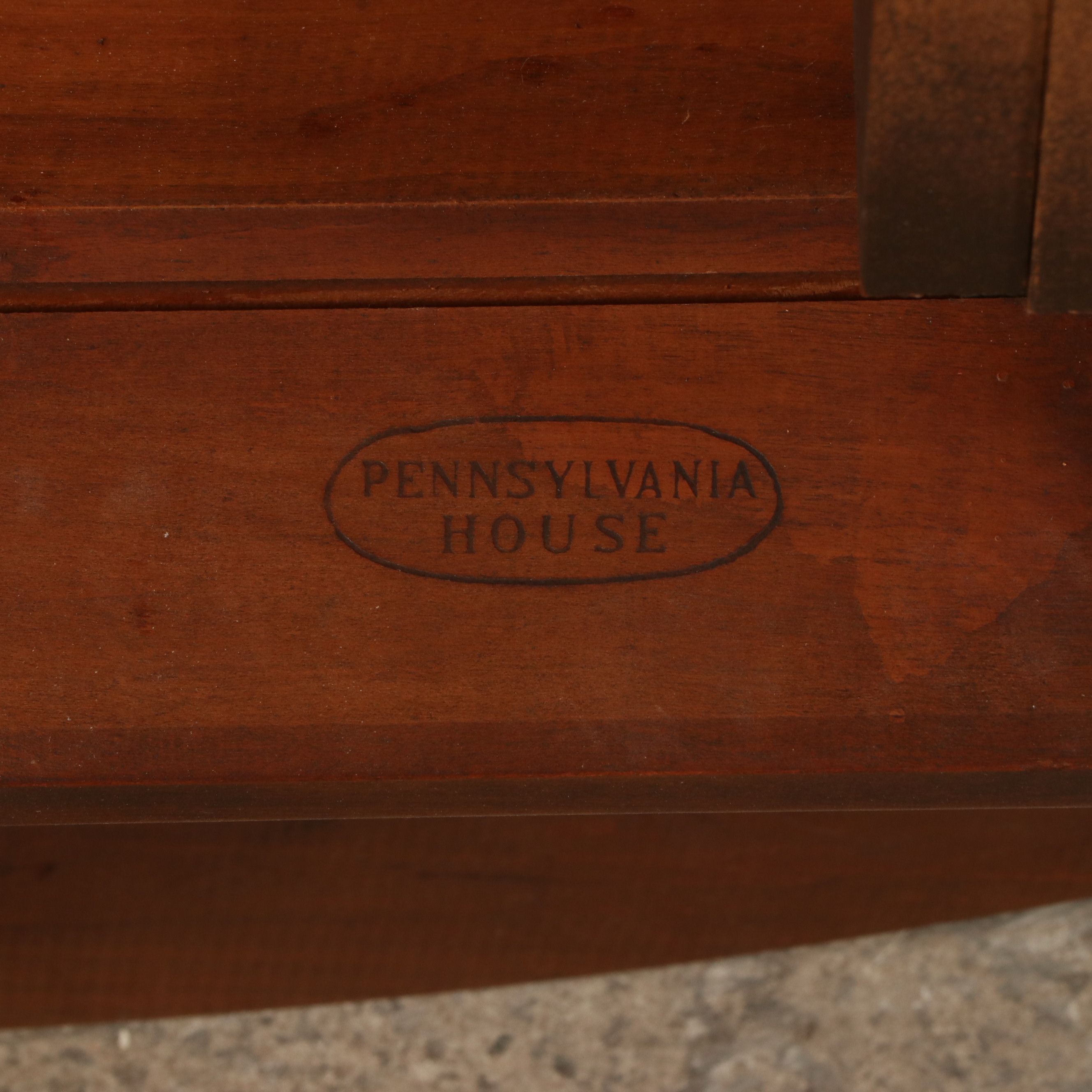 Pennsylvania House Colonial Style Cherry Finish Extending Dining Table