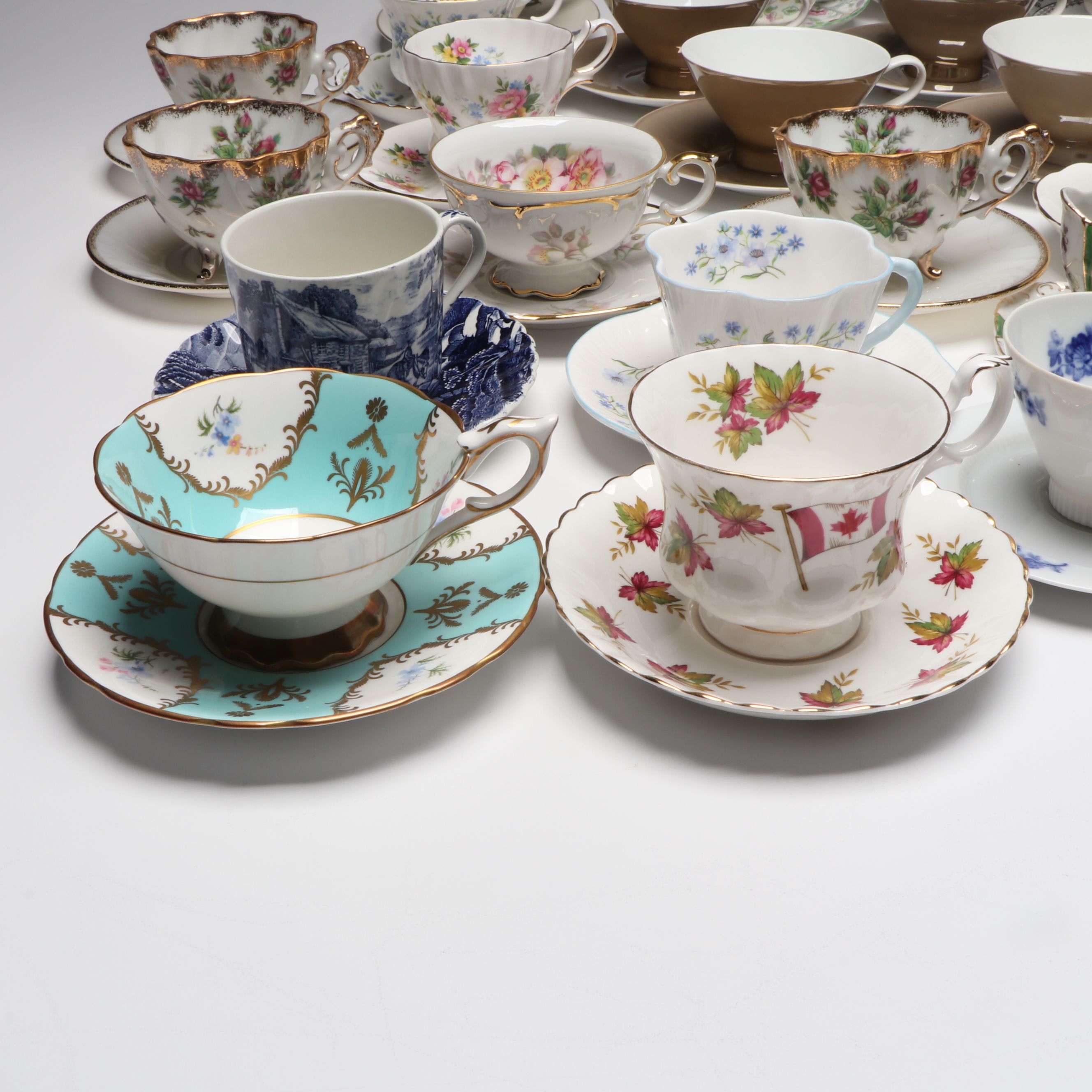 English, Japanese and Other Porcelain Teacups and Saucers
