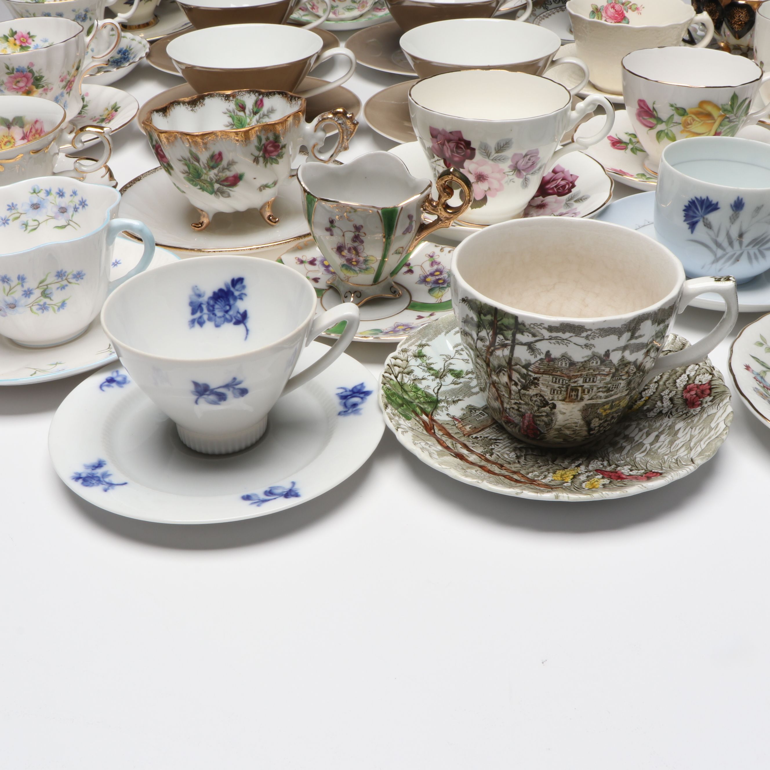 English, Japanese and Other Porcelain Teacups and Saucers