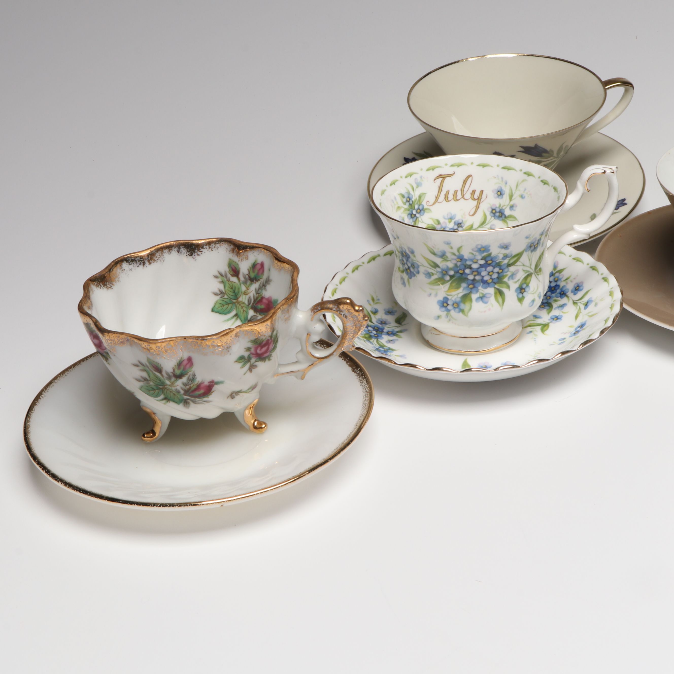 English, Japanese and Other Porcelain Teacups and Saucers