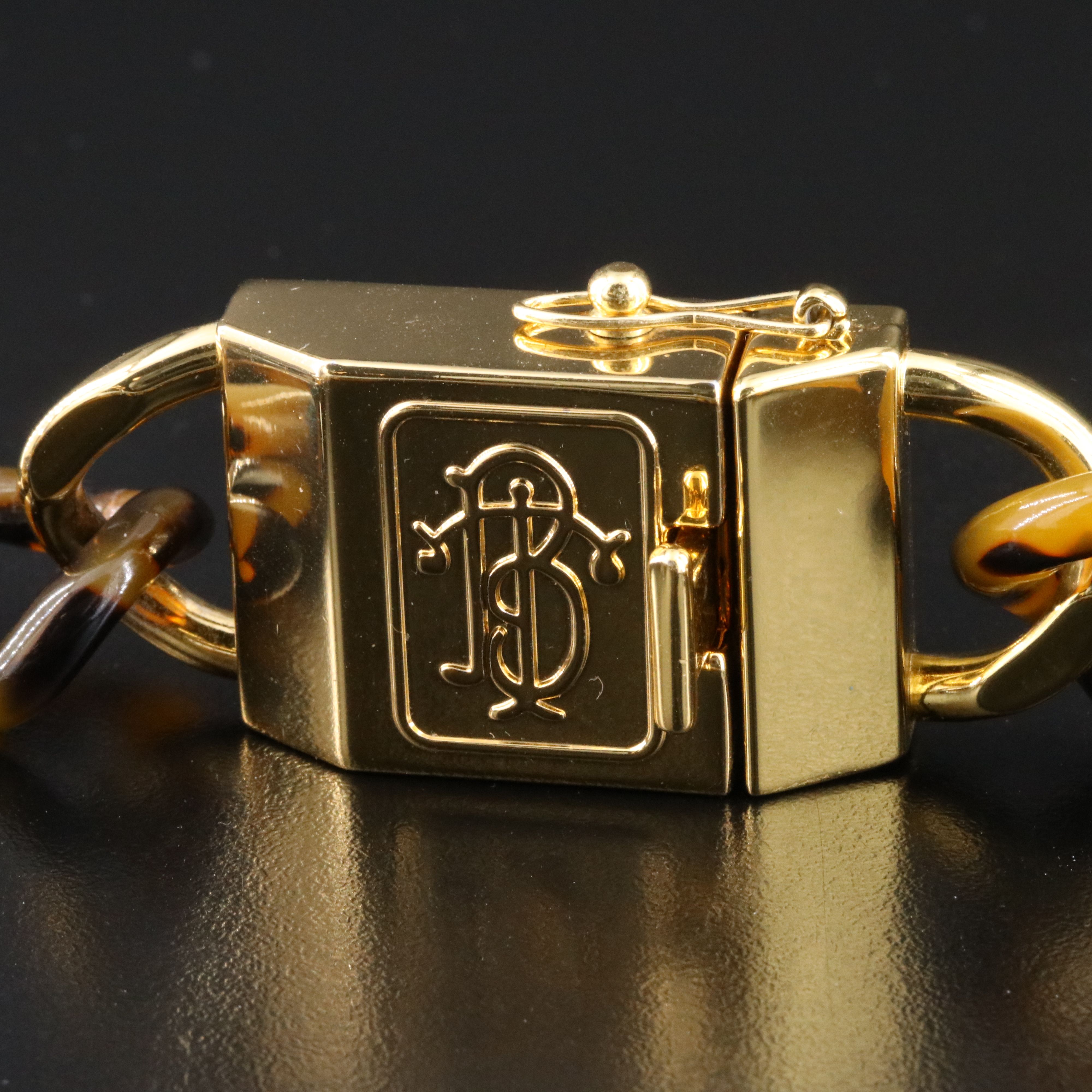 Tory Burch Faux Tortoise Shell Graduated Necklace