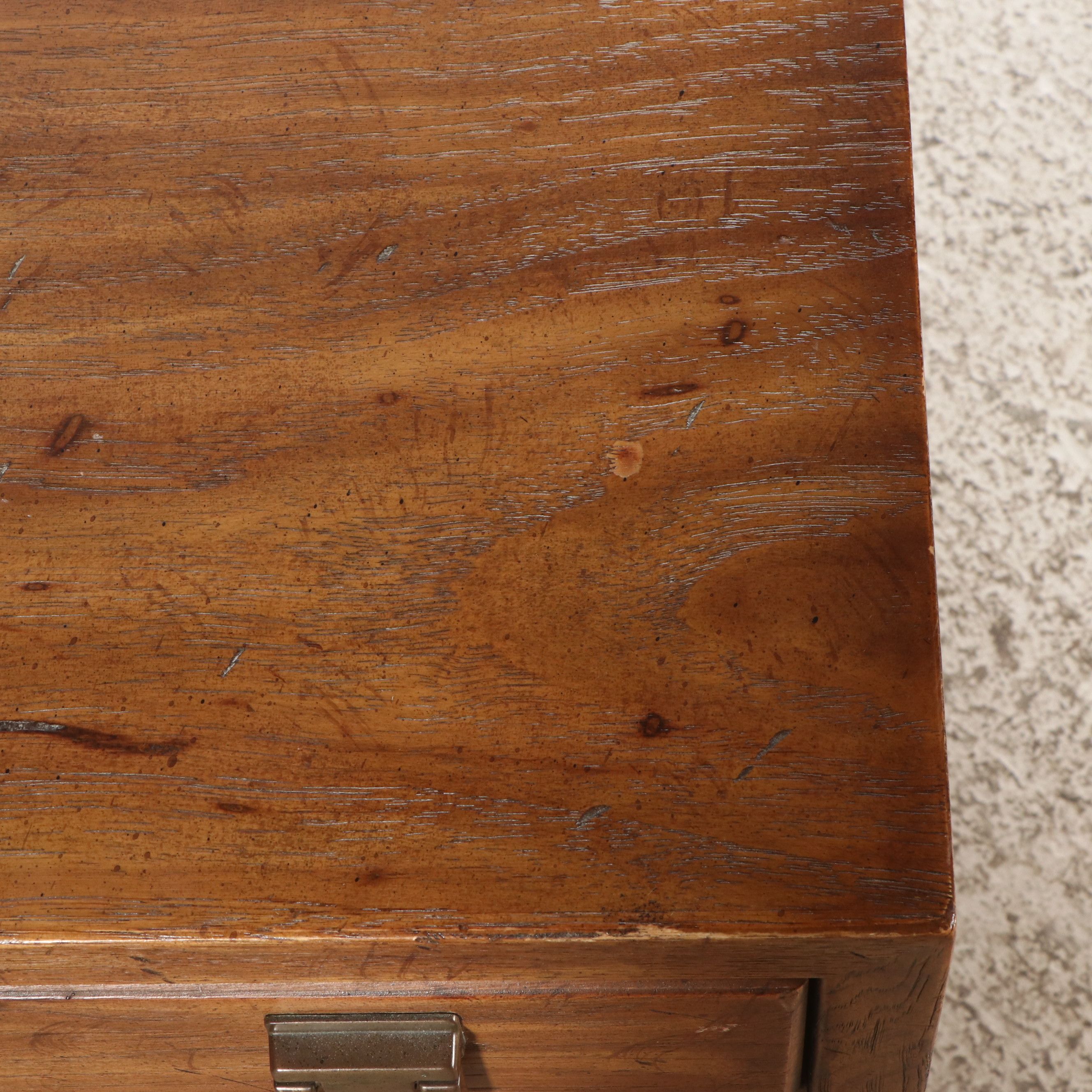 Pair of Drexel Heritage "Woodbriar" Pecan Nightstands, Late 20th Century
