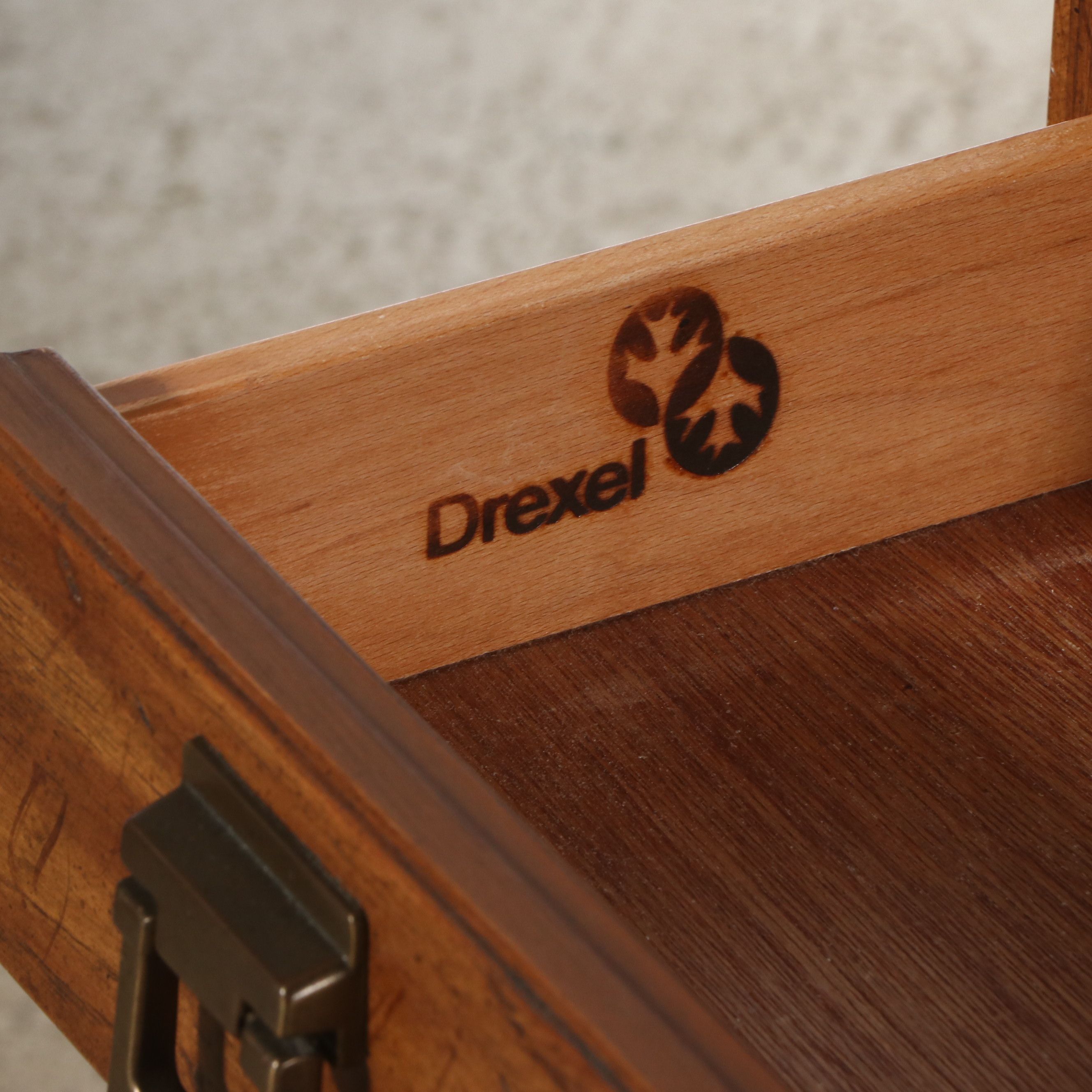 Pair of Drexel Heritage "Woodbriar" Pecan Nightstands, Late 20th Century