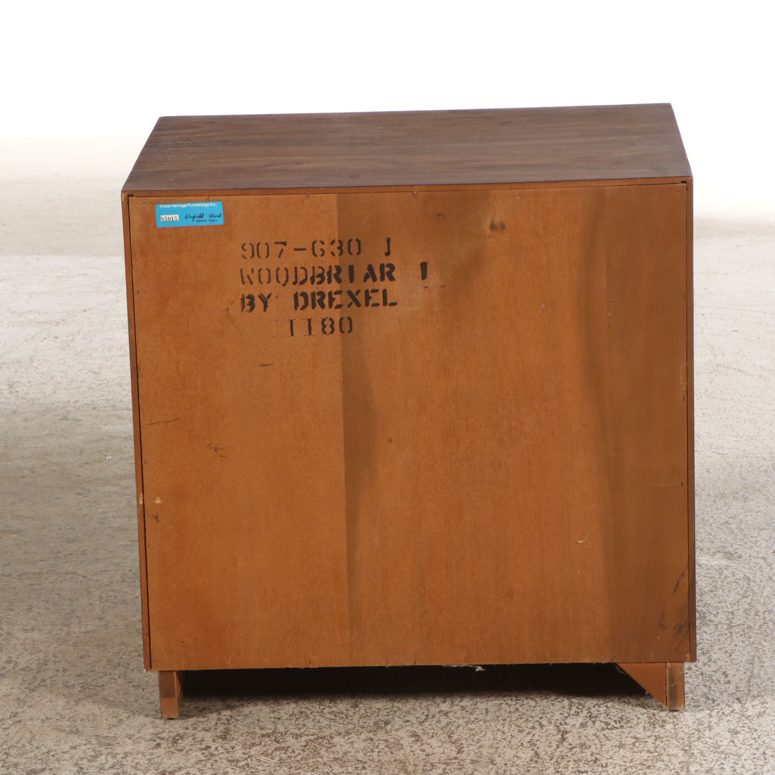 Pair of Drexel Heritage "Woodbriar" Pecan Nightstands, Late 20th Century