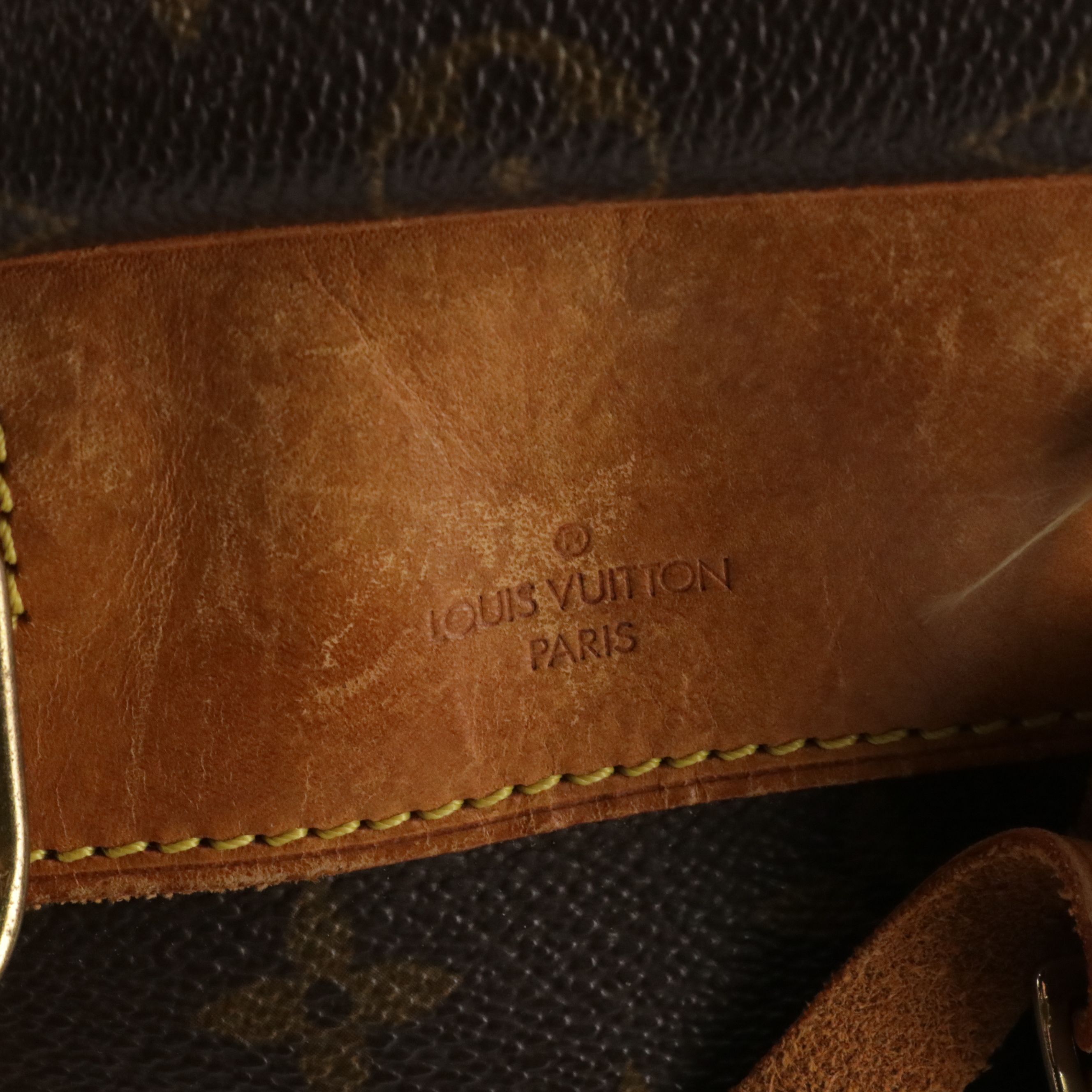 Louis Vuitton Deauville Handbag in Monogram Canvas and Vachetta Leather