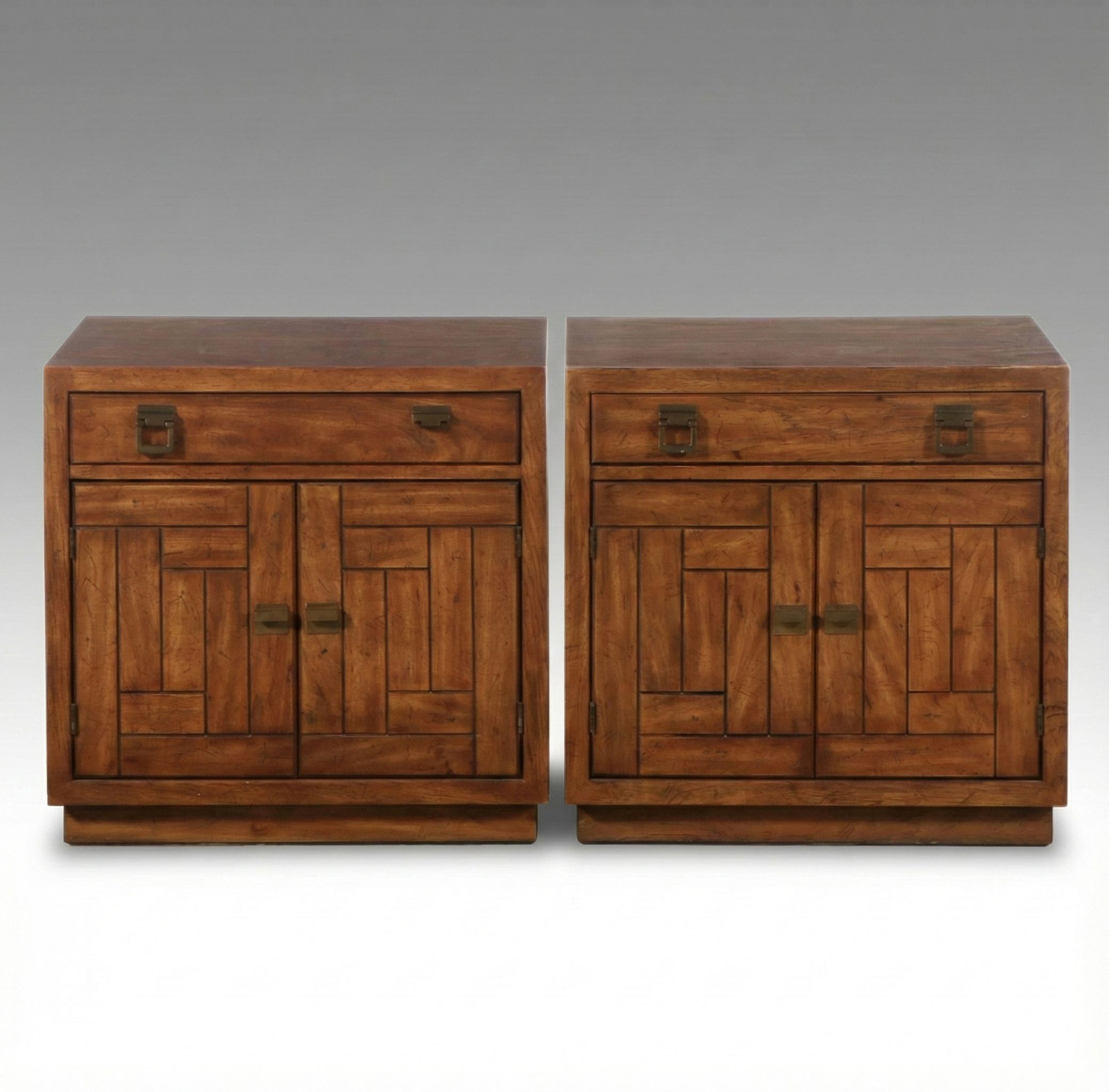 Pair of Drexel Heritage "Woodbriar" Pecan Nightstands, Late 20th Century