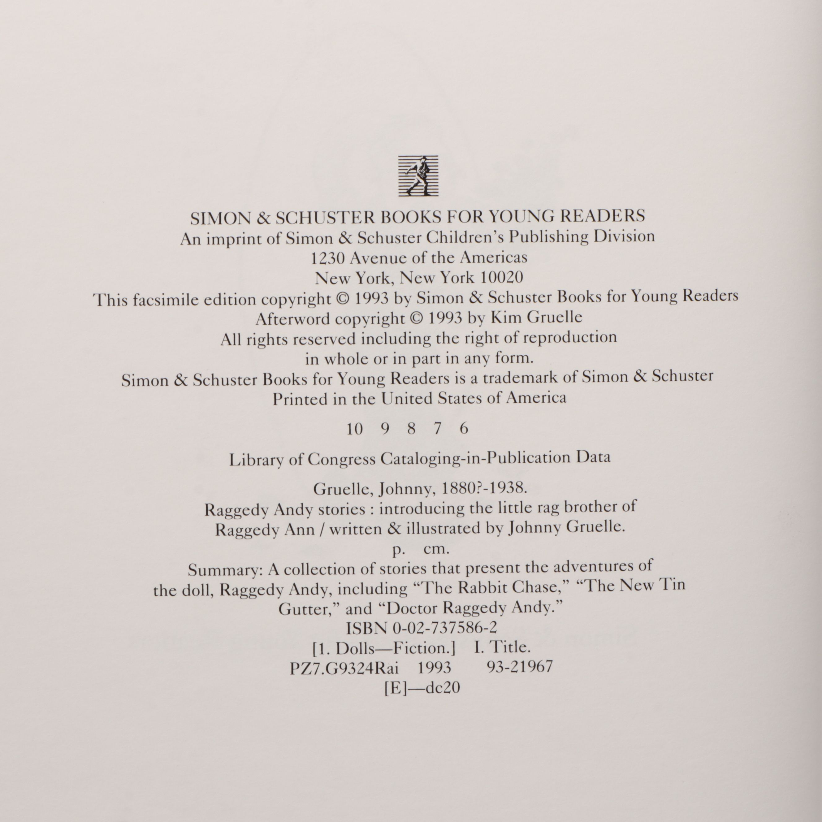 Reproduction Volland Raggedy Ann and Andy Dolls with Johnny Gruelle Books