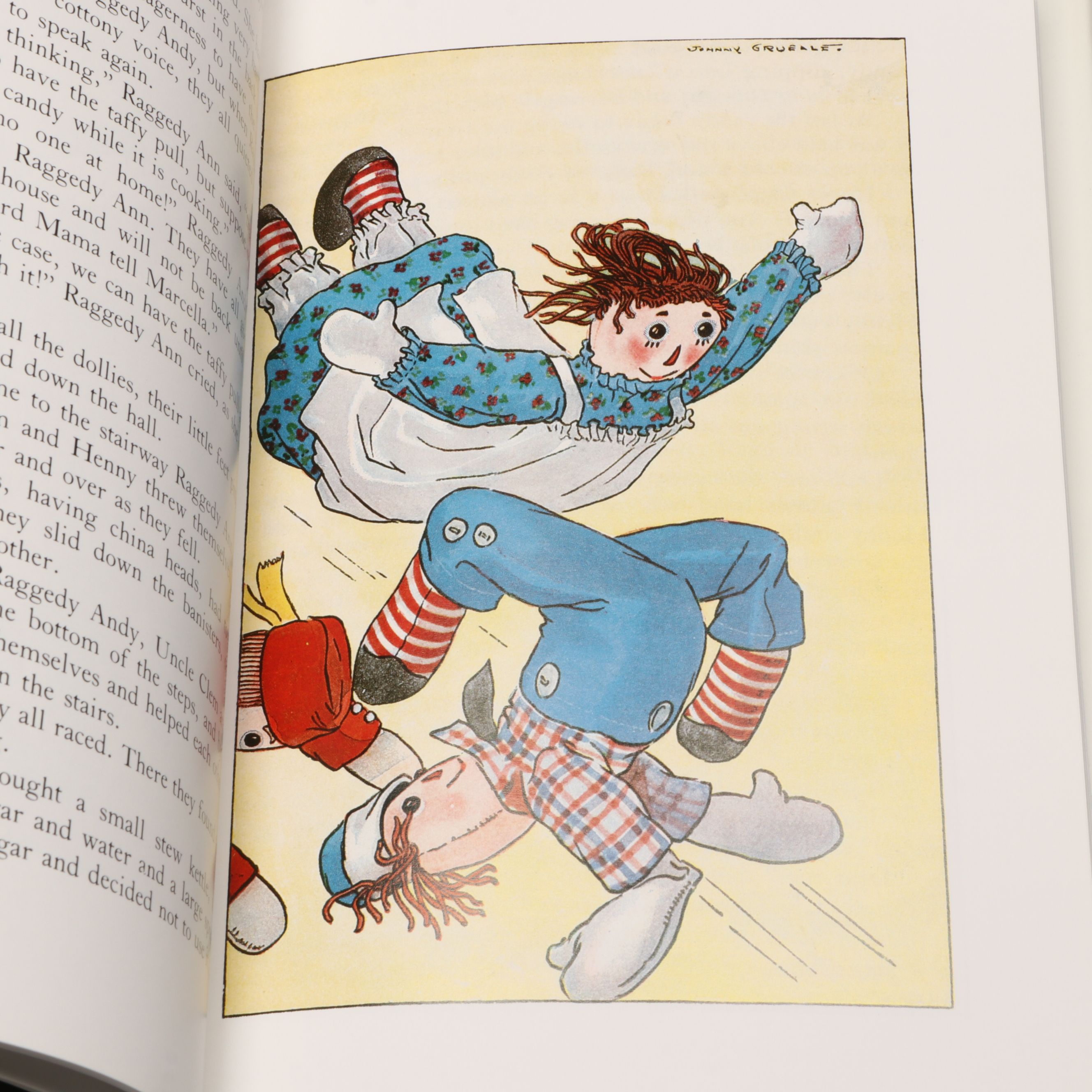 Reproduction Volland Raggedy Ann and Andy Dolls with Johnny Gruelle Books
