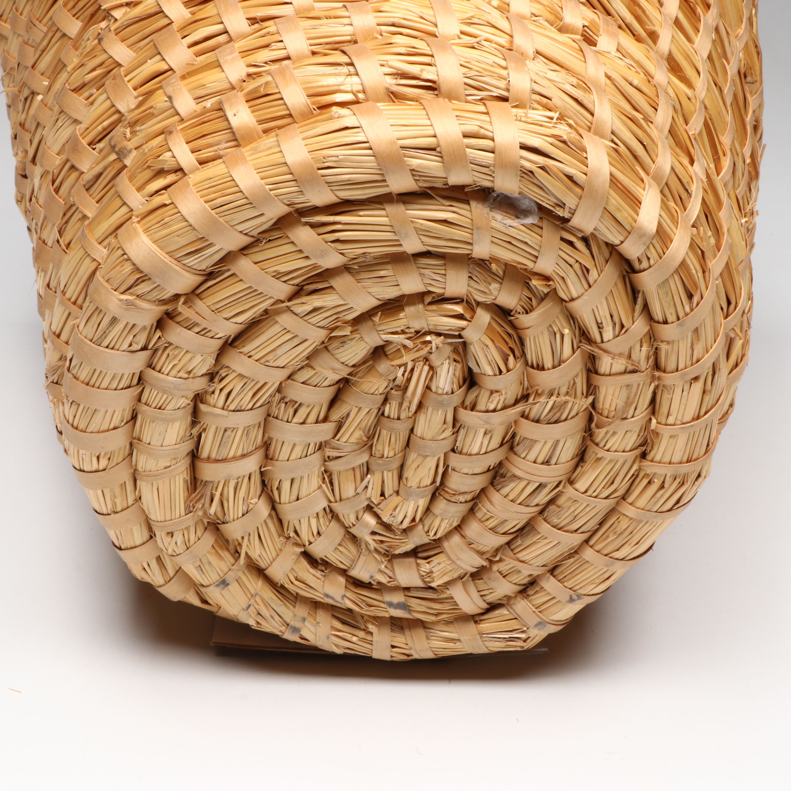 Nancy Coleman and Other Pennsylvania Dutch Rye Baskets with Amish Basketry