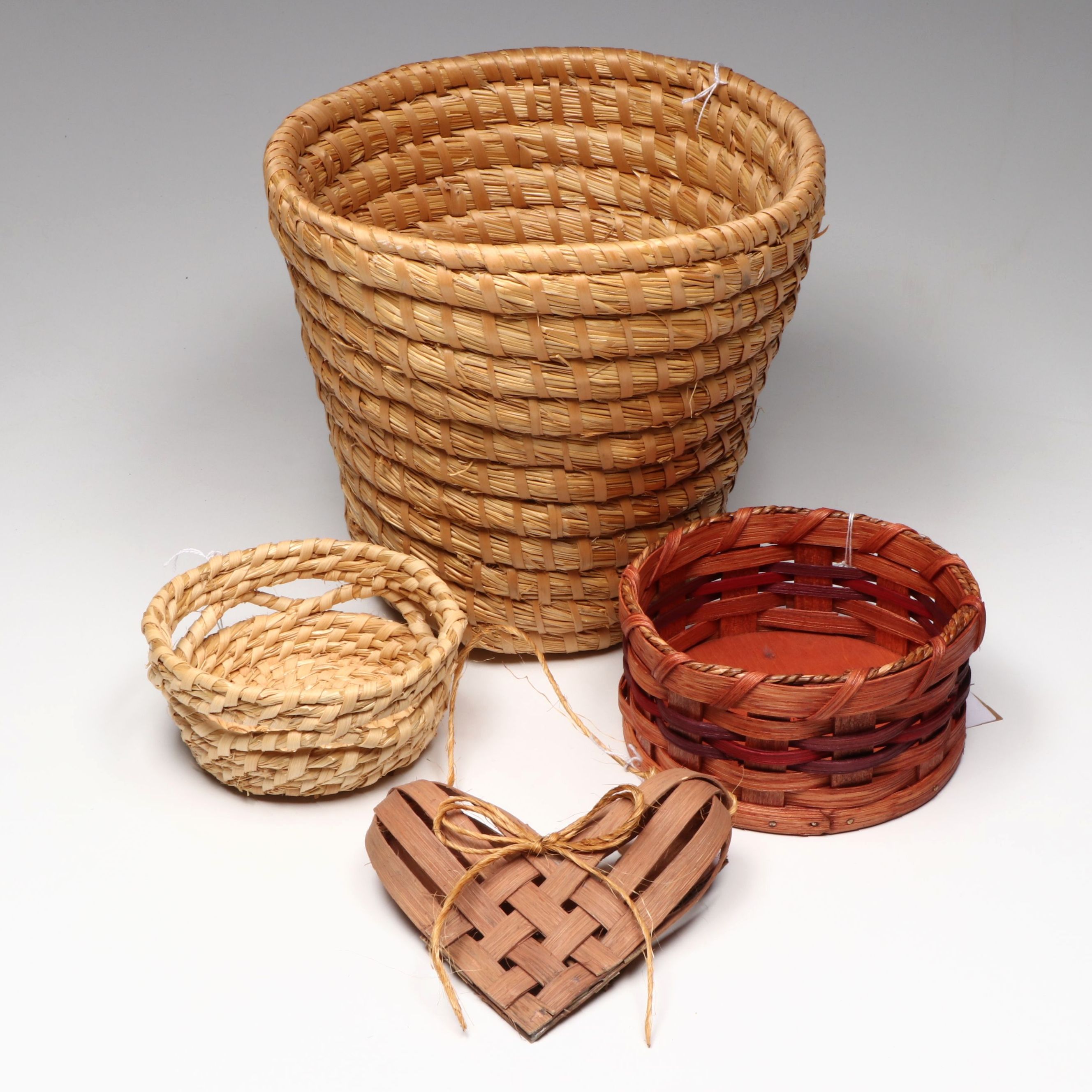 Nancy Coleman and Other Pennsylvania Dutch Rye Baskets with Amish Basketry
